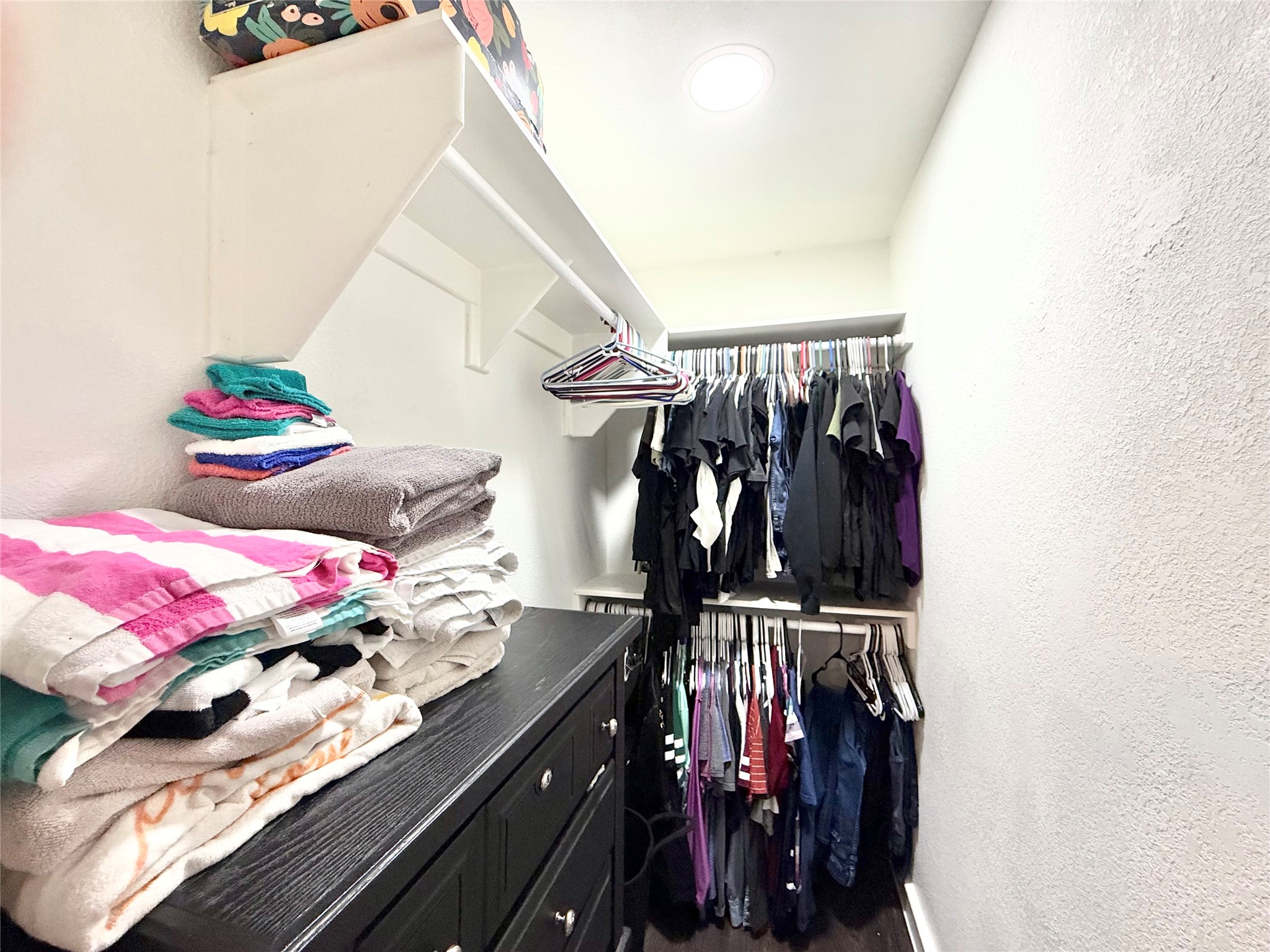 Large walk-In Closet