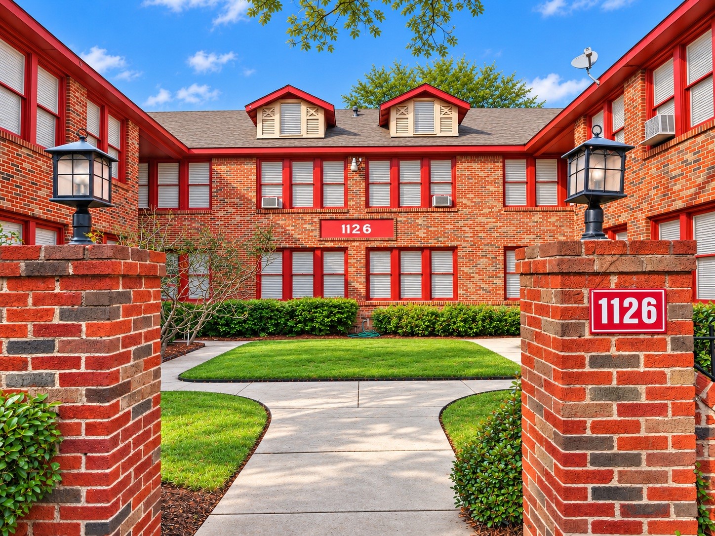 1126 Berthea Street, #4, Houston, TX 77006 1126 Berthea Street, #4, Houston, TX 77006