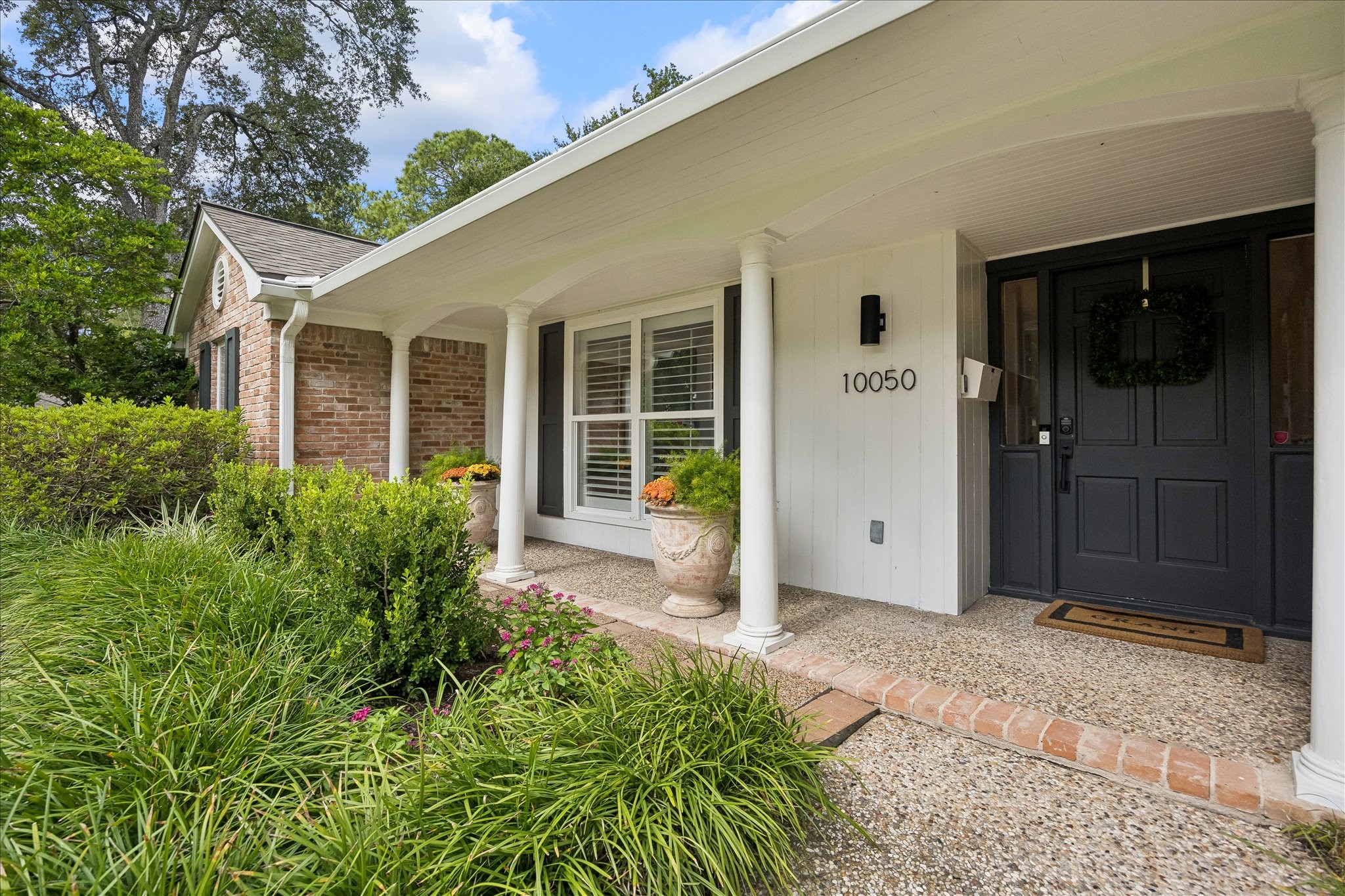10050 Wickersham Lane, Houston, TX 77042
