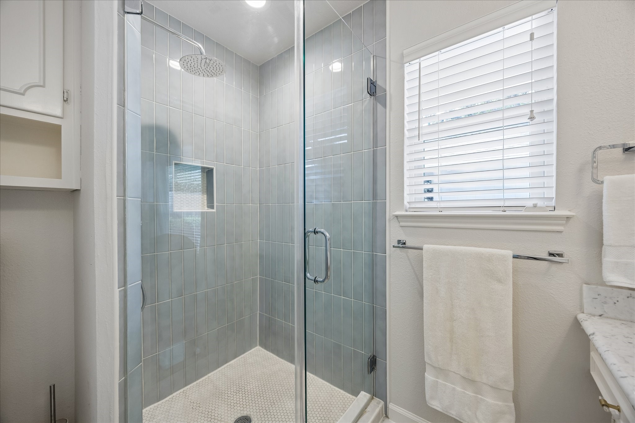 10050 Wickersham Lane, Houston, TX 77042