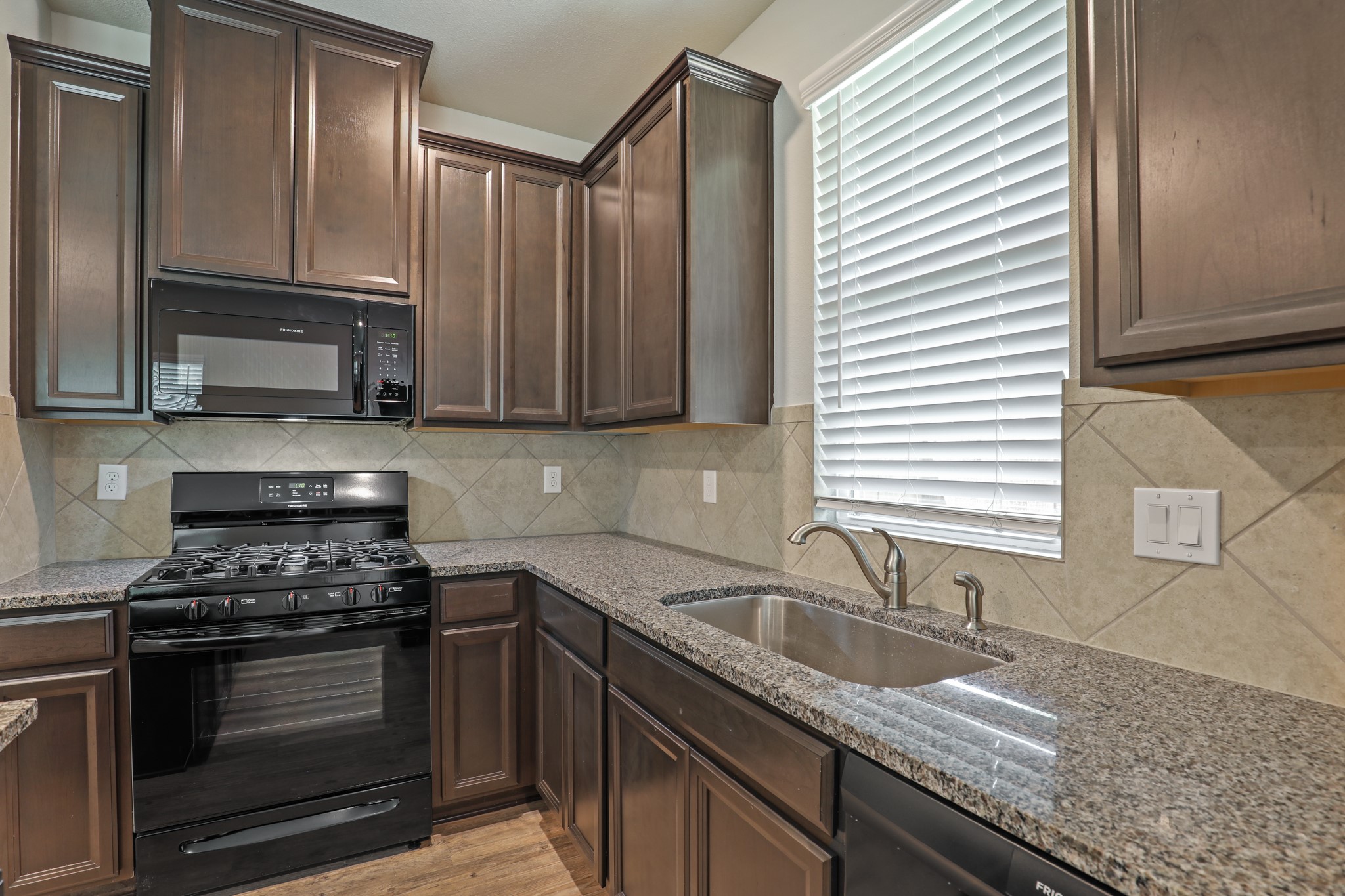 13502 Axel Lane, Houston, TX 77047