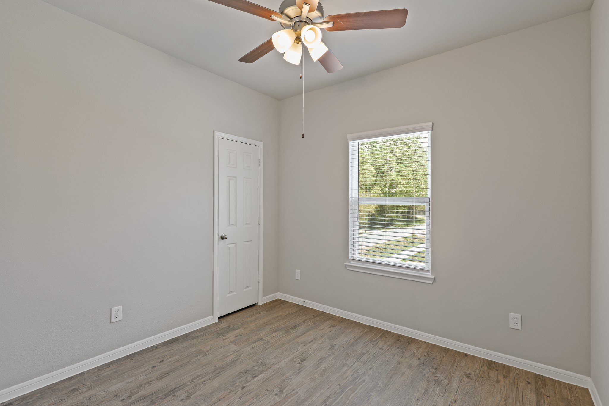 13502 Axel Lane, Houston, TX 77047
