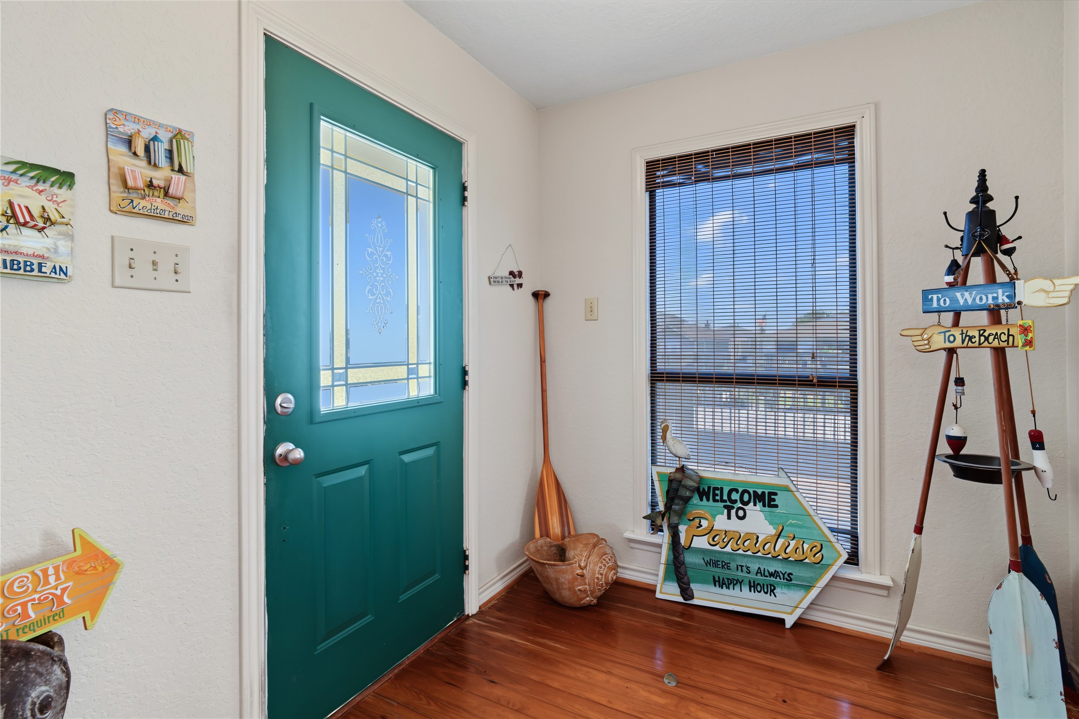 1187 Sailfish Street, Bayou Vista, TX 77563