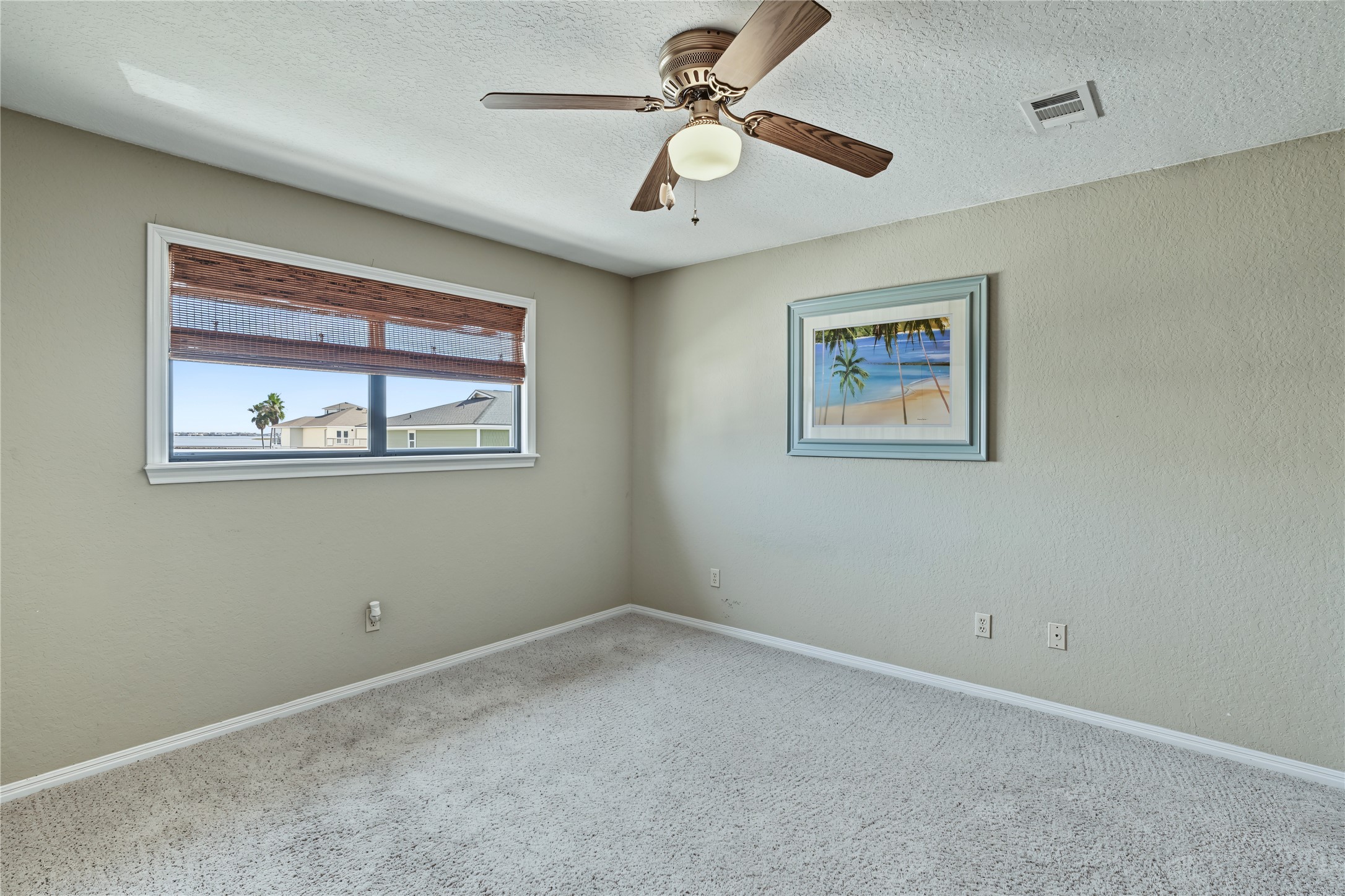 1187 Sailfish Street, Bayou Vista, TX 77563
