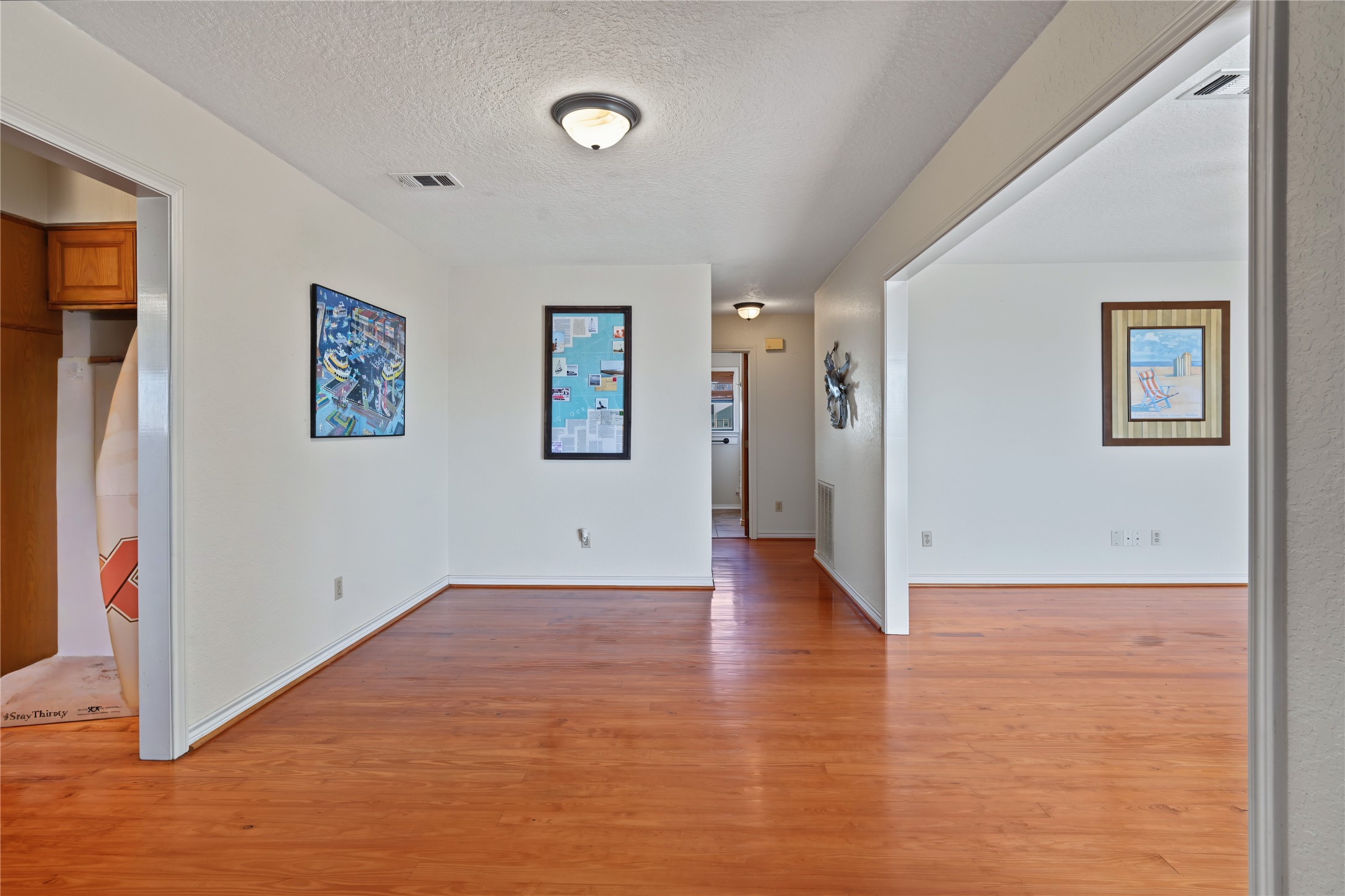 1187 Sailfish Street, Bayou Vista, TX 77563