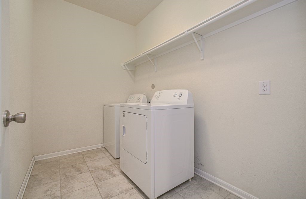 14126 Harmony Ridge Trail, Pearland, TX 77584