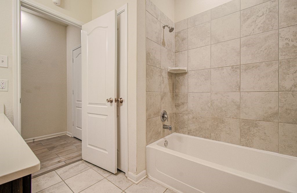 14126 Harmony Ridge Trail, Pearland, TX 77584