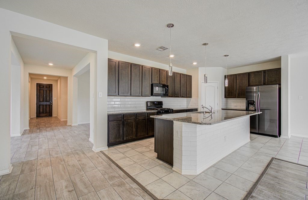 14126 Harmony Ridge Trail, Pearland, TX 77584