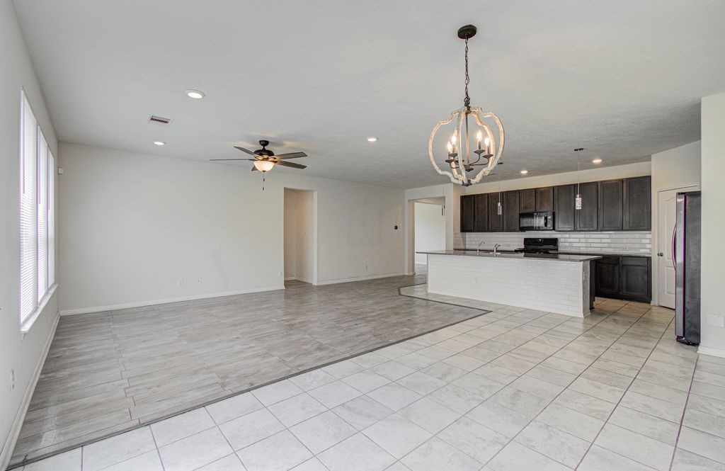 14126 Harmony Ridge Trail, Pearland, TX 77584