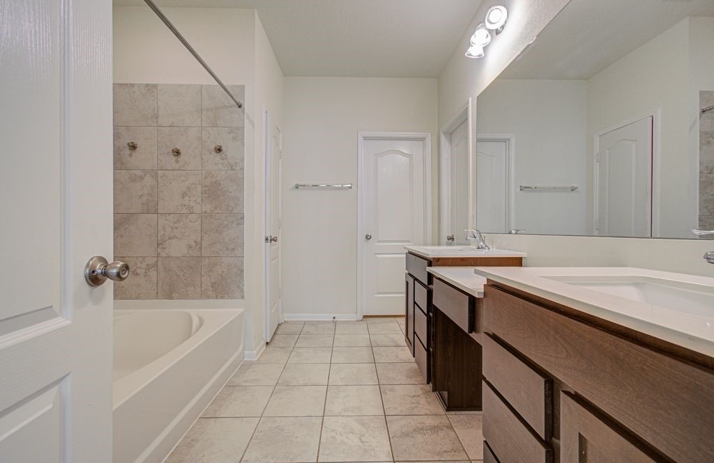 14126 Harmony Ridge Trail, Pearland, TX 77584