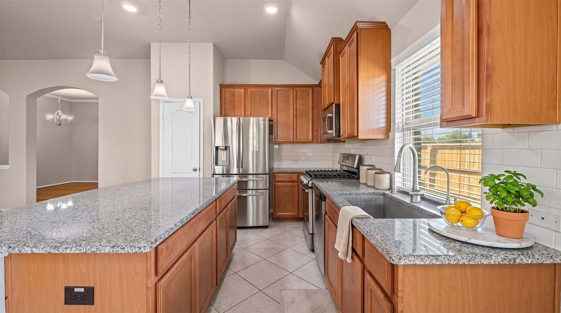 8403 Remington Bluff Lane, Richmond, TX 77407