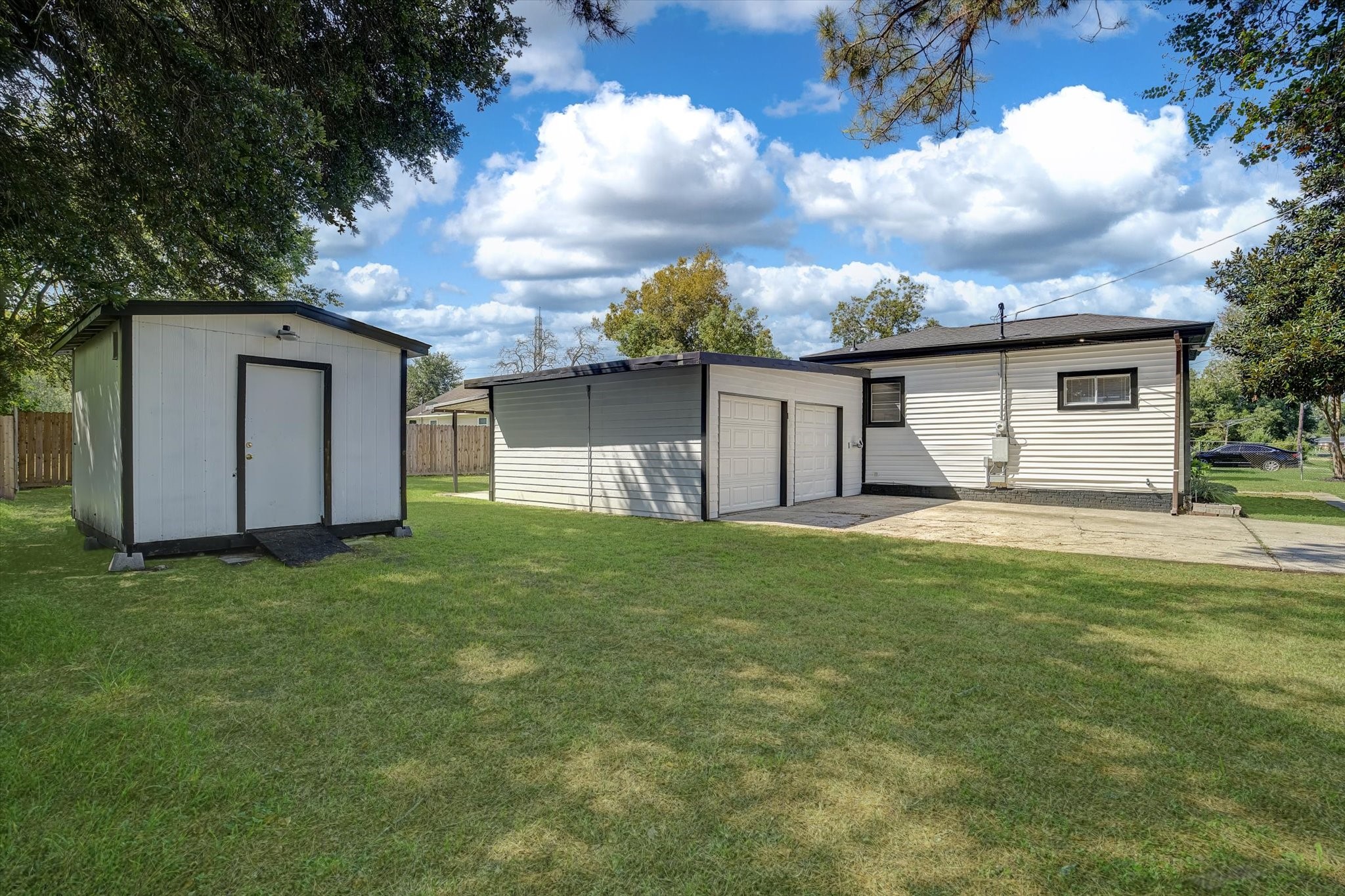 6405 Woodrow Street, Texas City, TX 77591