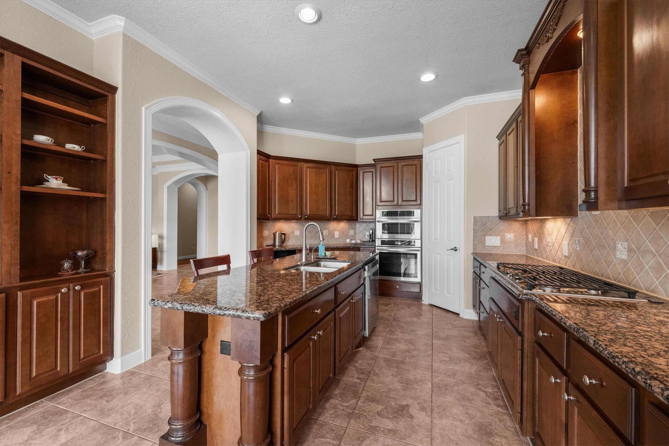 43 Highclere Park Drive, Spring, TX 77379