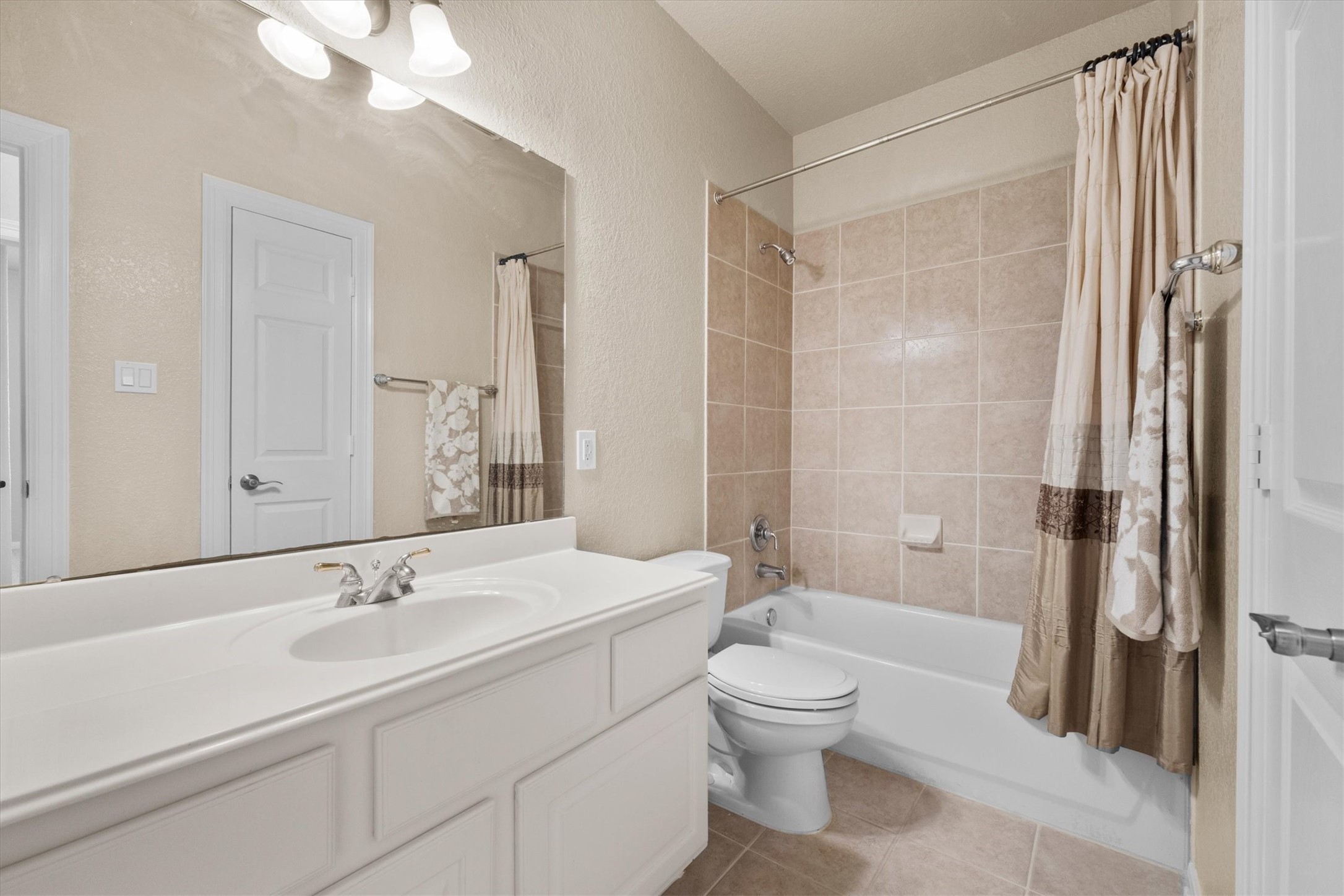 43 Highclere Park Drive, Spring, TX 77379