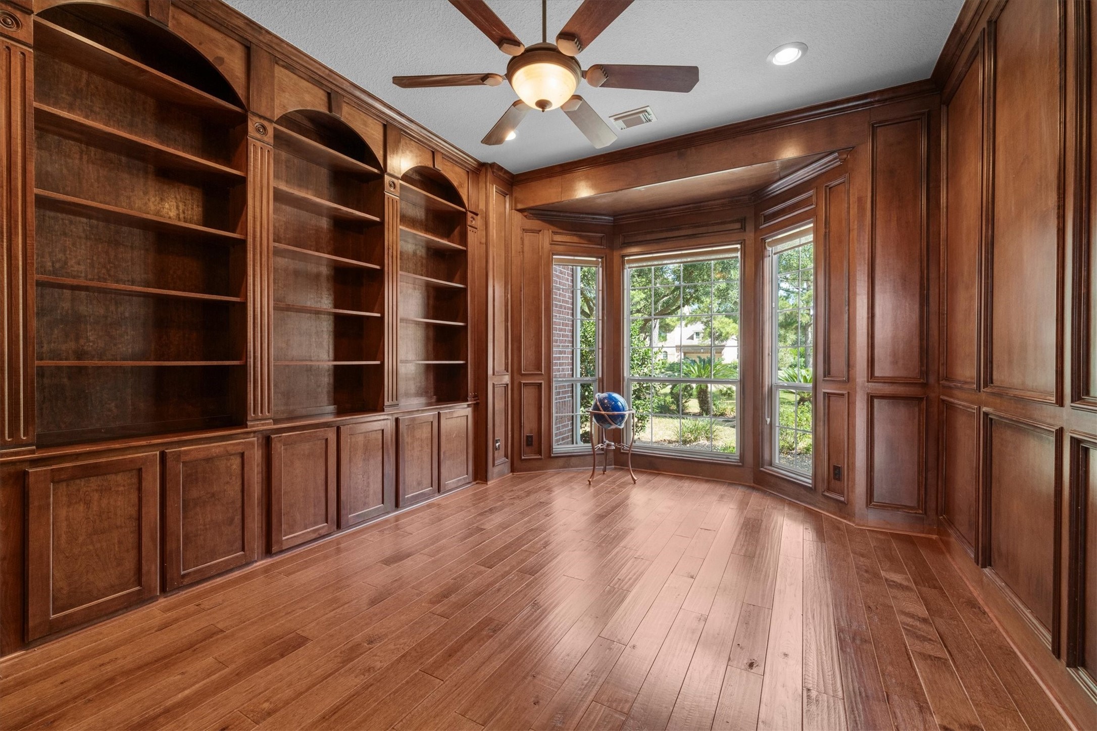 43 Highclere Park Drive, Spring, TX 77379