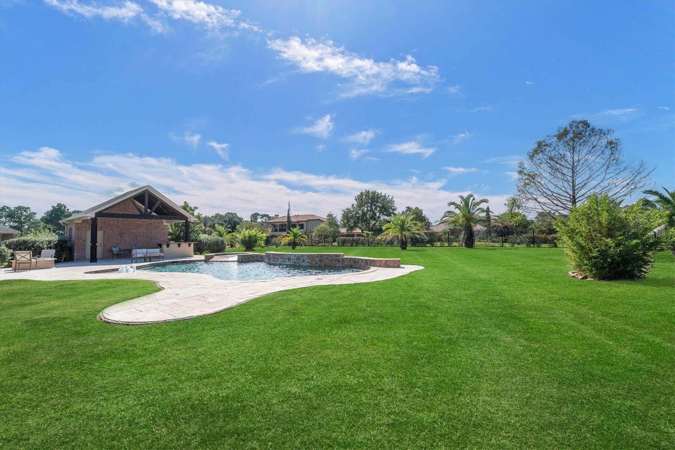 43 Highclere Park Drive, Spring, TX 77379