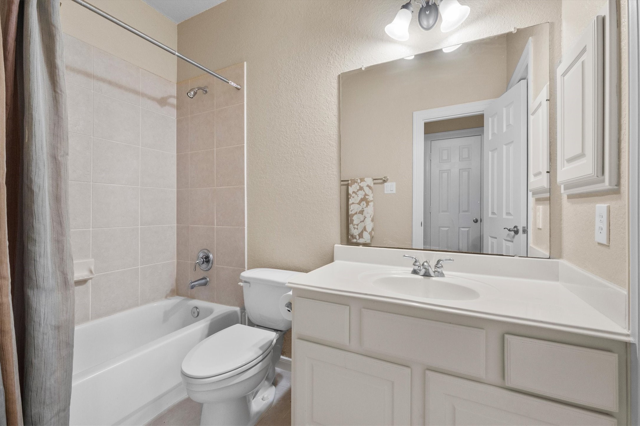 43 Highclere Park Drive, Spring, TX 77379