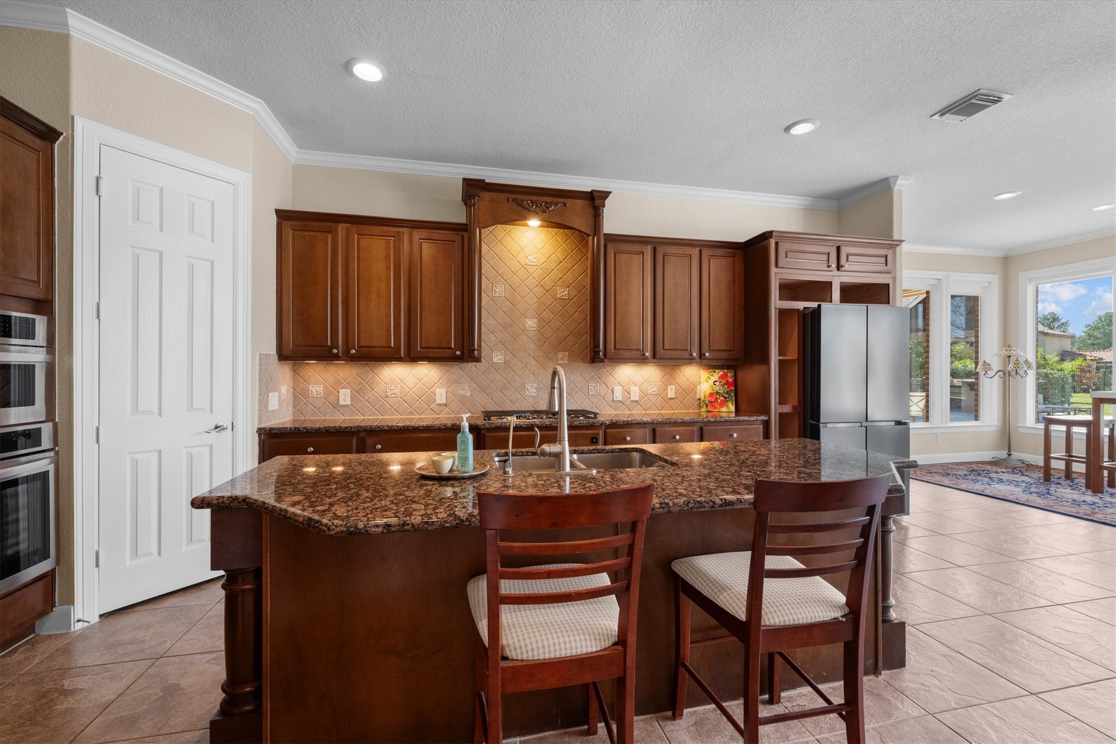 43 Highclere Park Drive, Spring, TX 77379