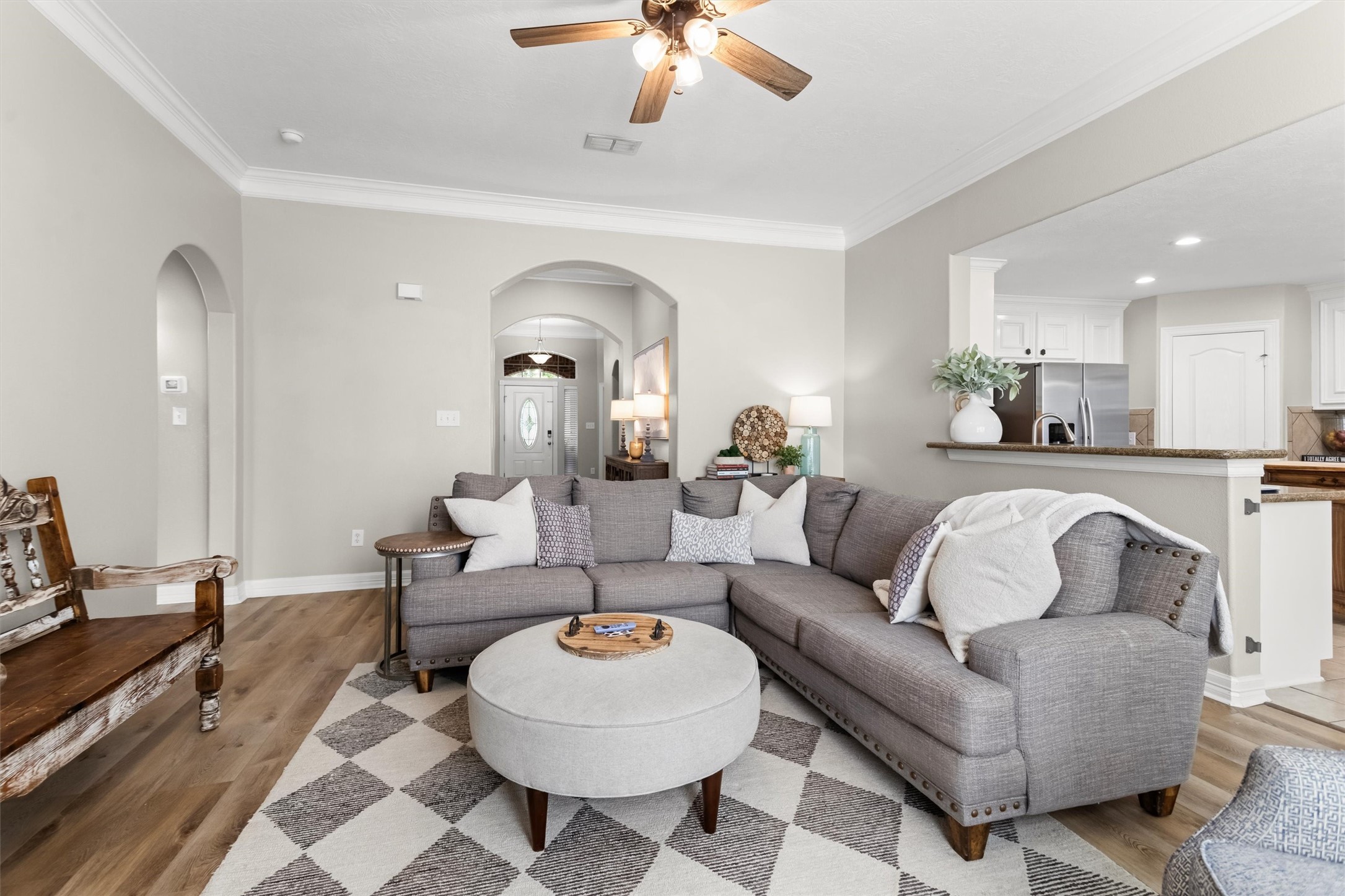 12762 Point Aquarius Boulevard, Willis, TX 77318