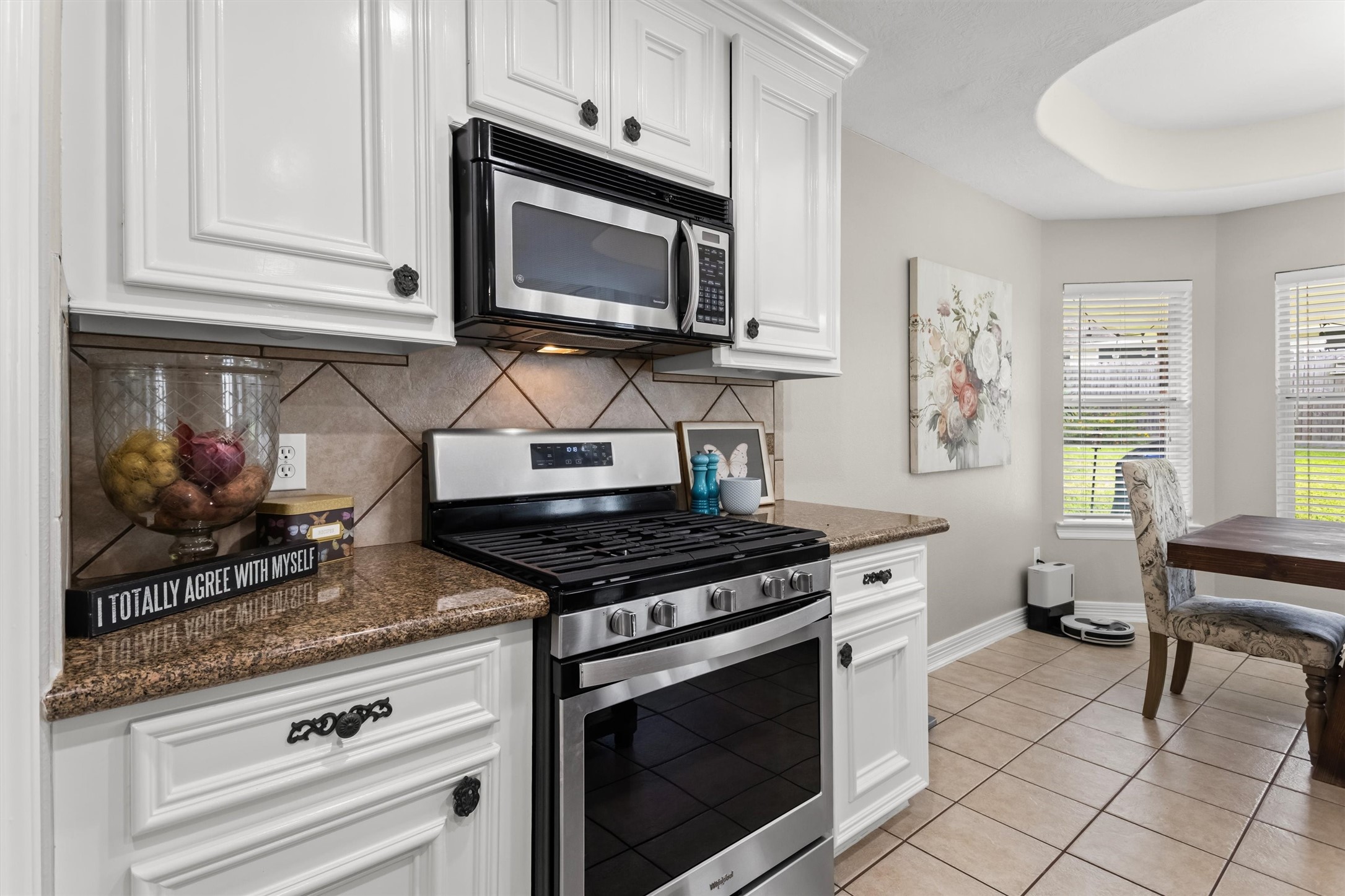 12762 Point Aquarius Boulevard, Willis, TX 77318