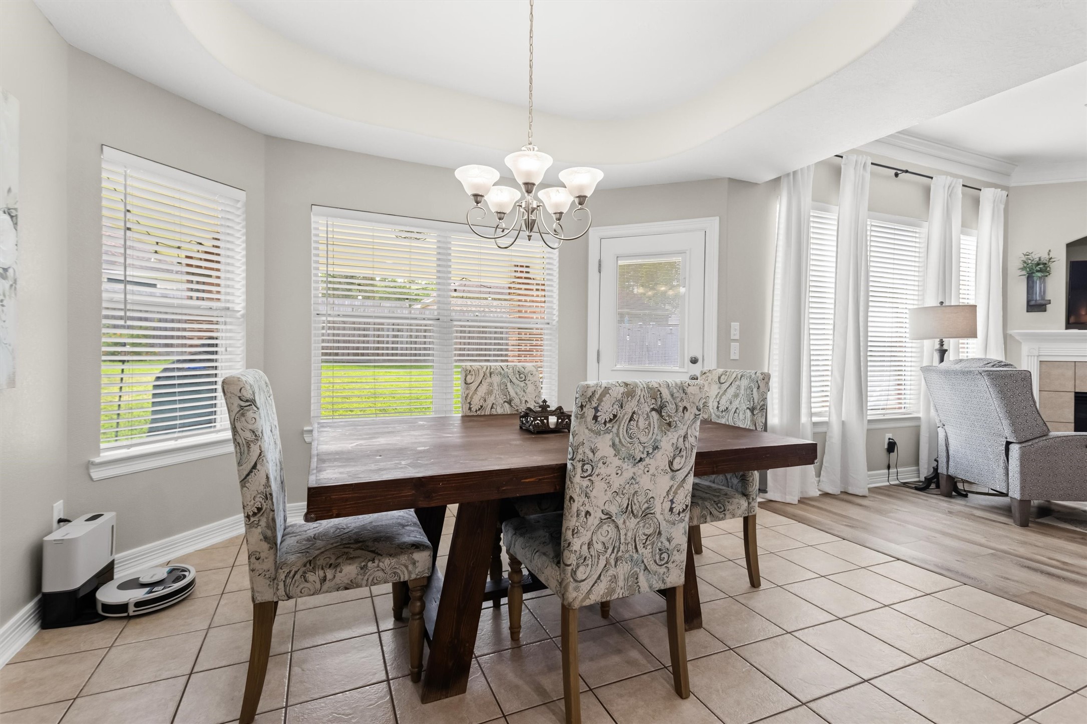 12762 Point Aquarius Boulevard, Willis, TX 77318