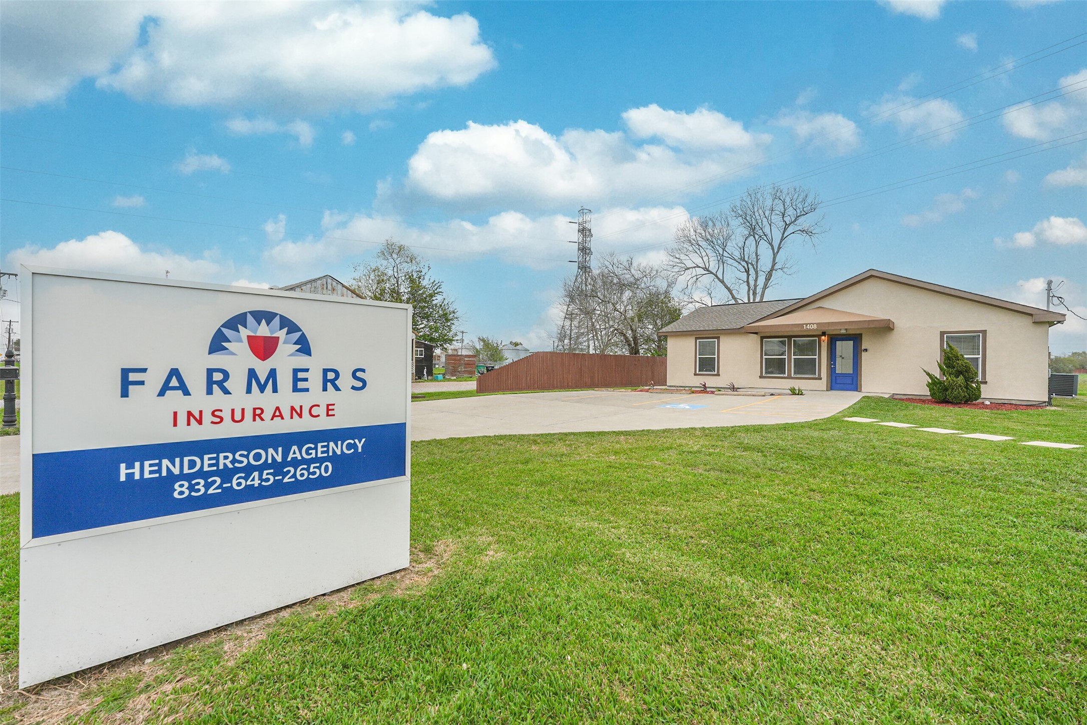 1408 W Highway 6, Alvin, TX 77511