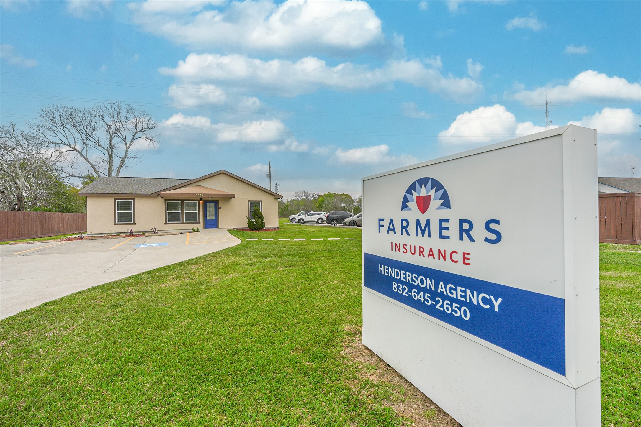 1408 W Highway 6, Alvin, TX 77511