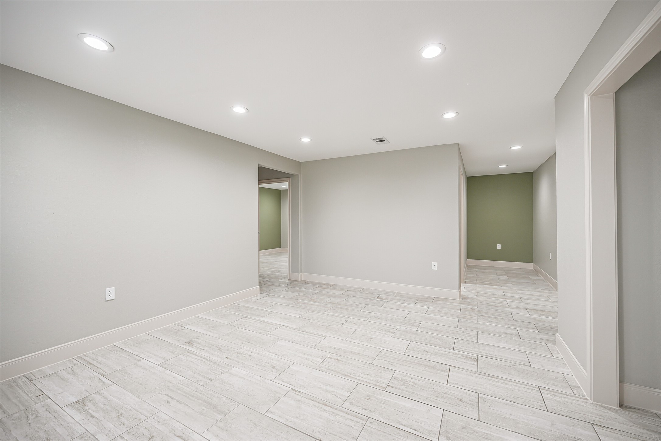 1408 W Highway 6, Alvin, TX 77511