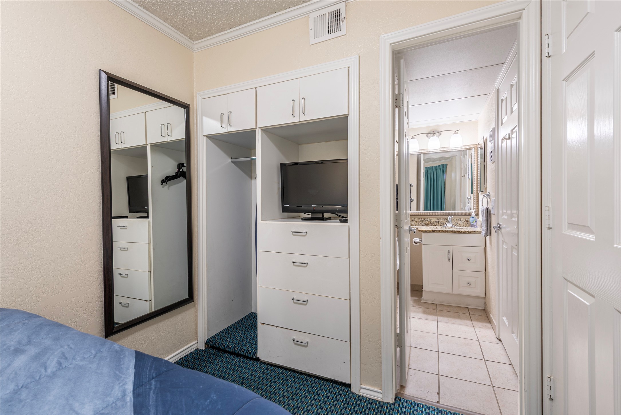 6102 Seawall Boulevard, #245, Galveston, TX 77551