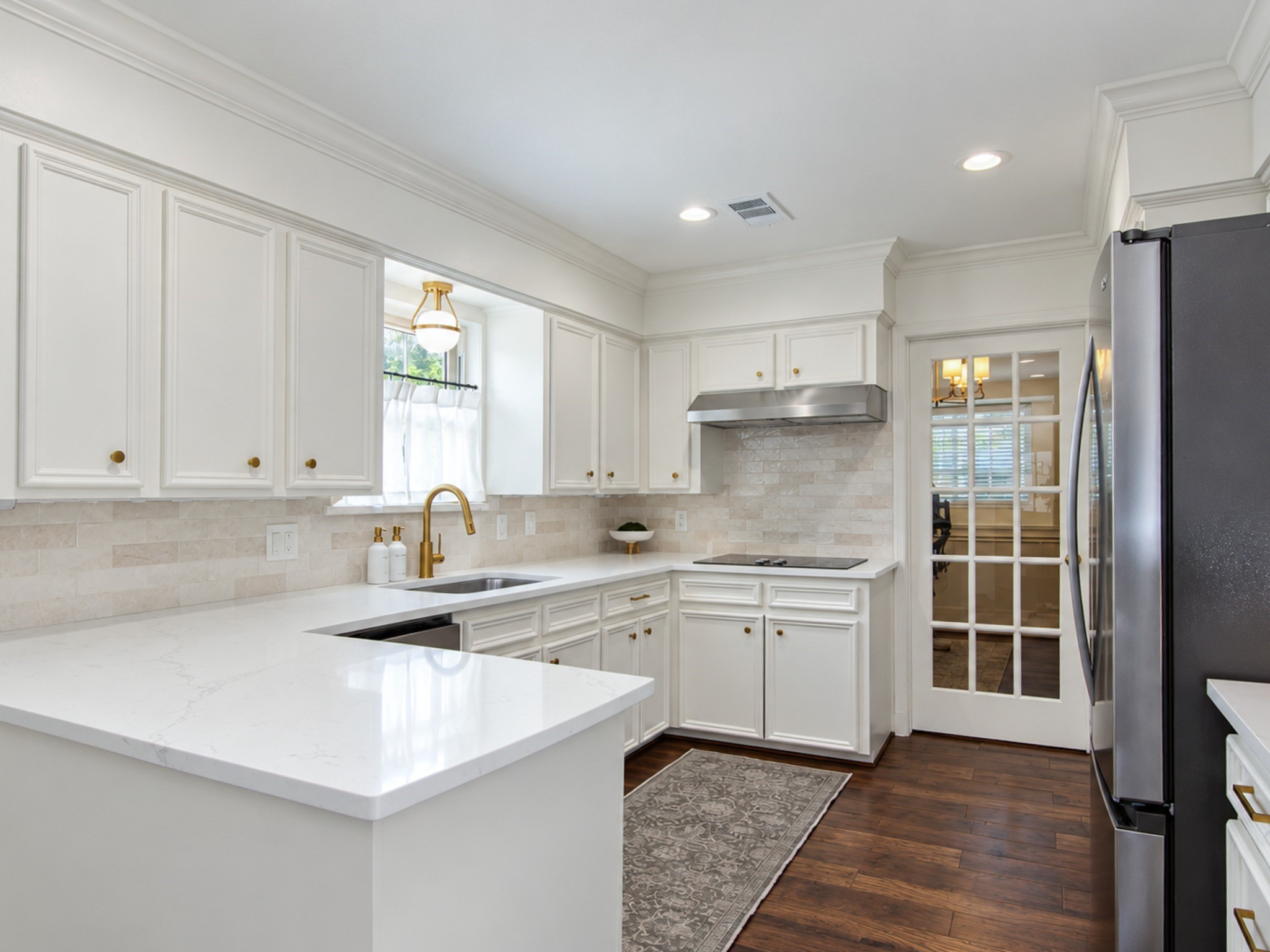 Recently renovated kitchen!