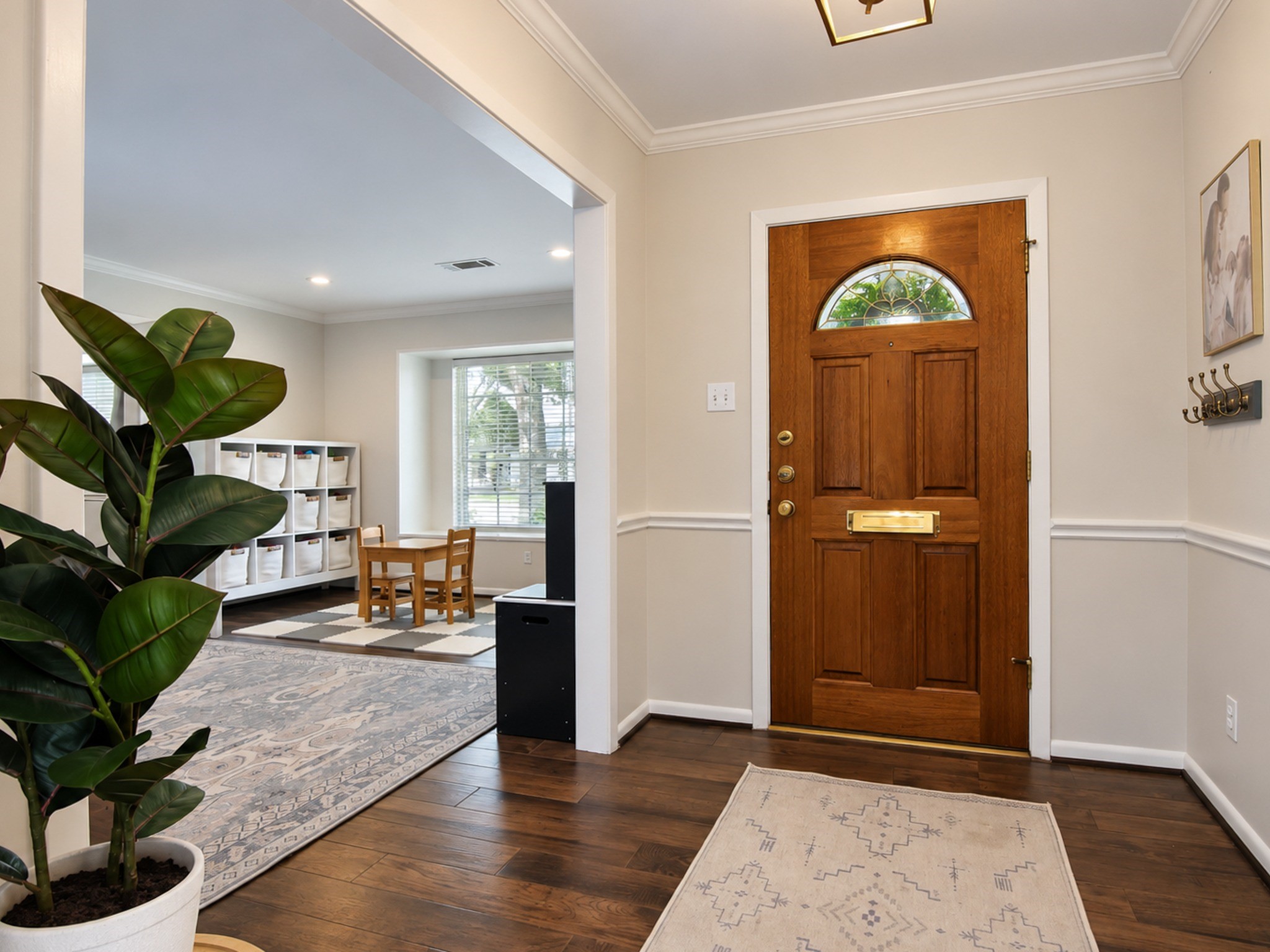 5611 Cheena Drive, Houston, TX 77096