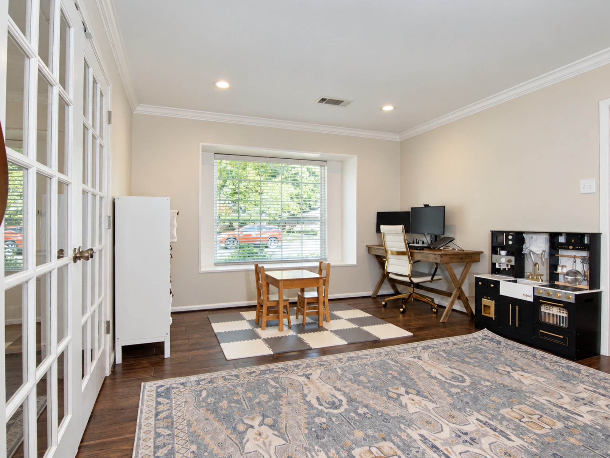 5611 Cheena Drive, Houston, TX 77096