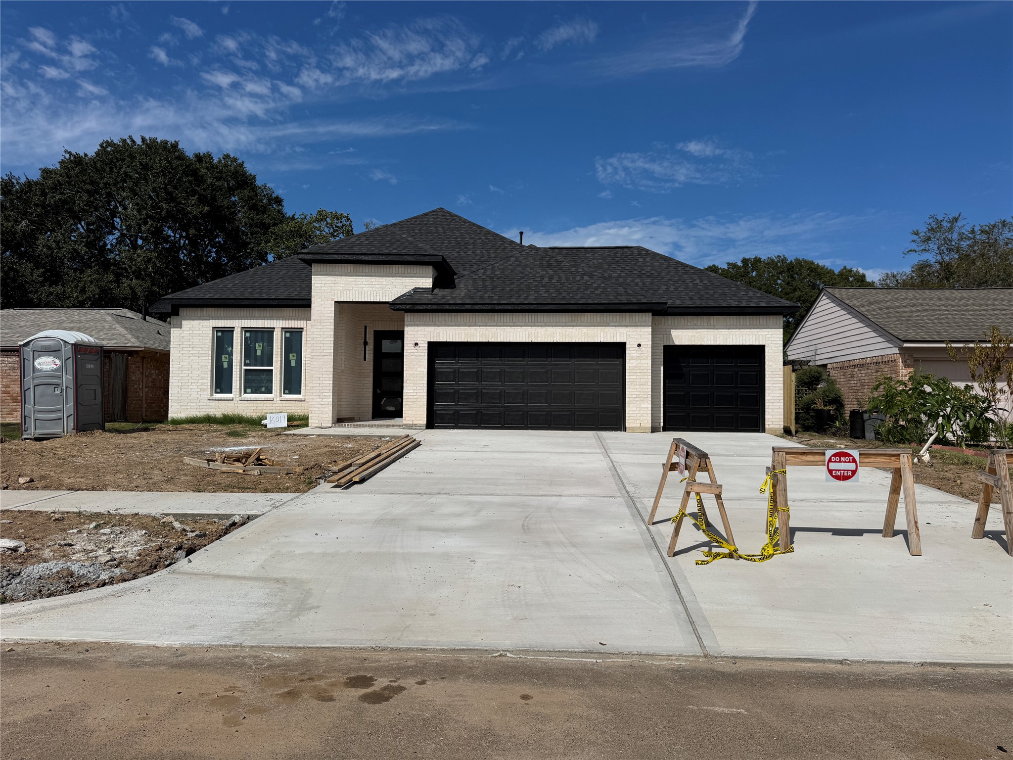 16019 Echo Hill Drive, Houston, TX 77059