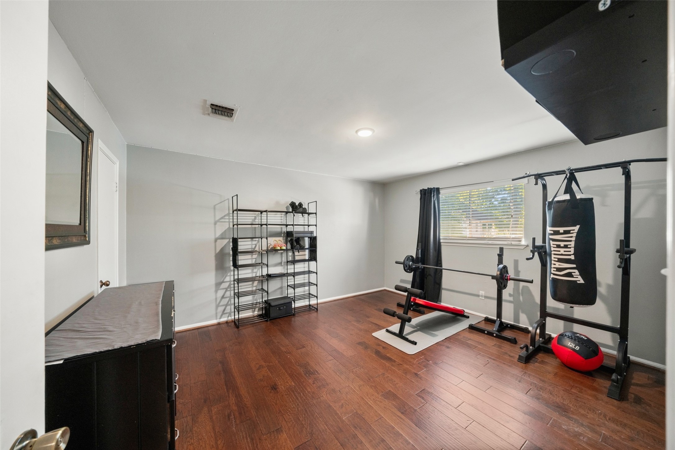 1806 Saddlecreek Drive, Houston, TX 77090