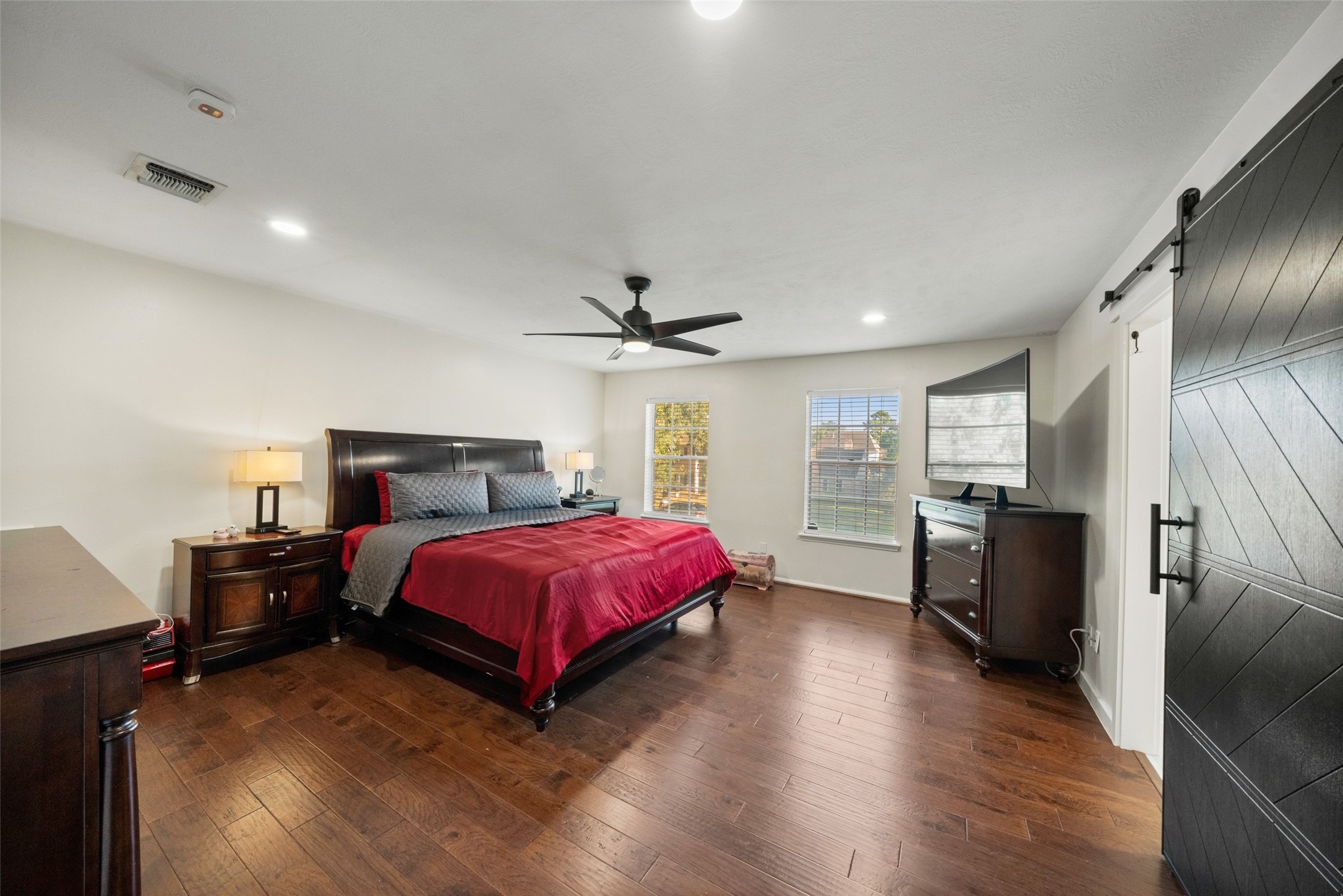 1806 Saddlecreek Drive, Houston, TX 77090