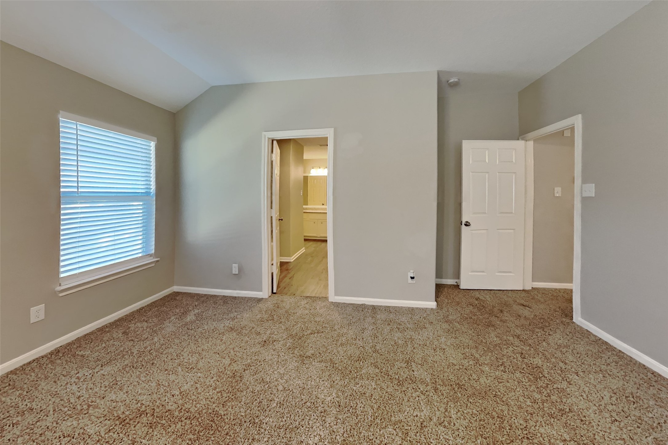 3512 White Oak Point Drive, Conroe, TX 77304