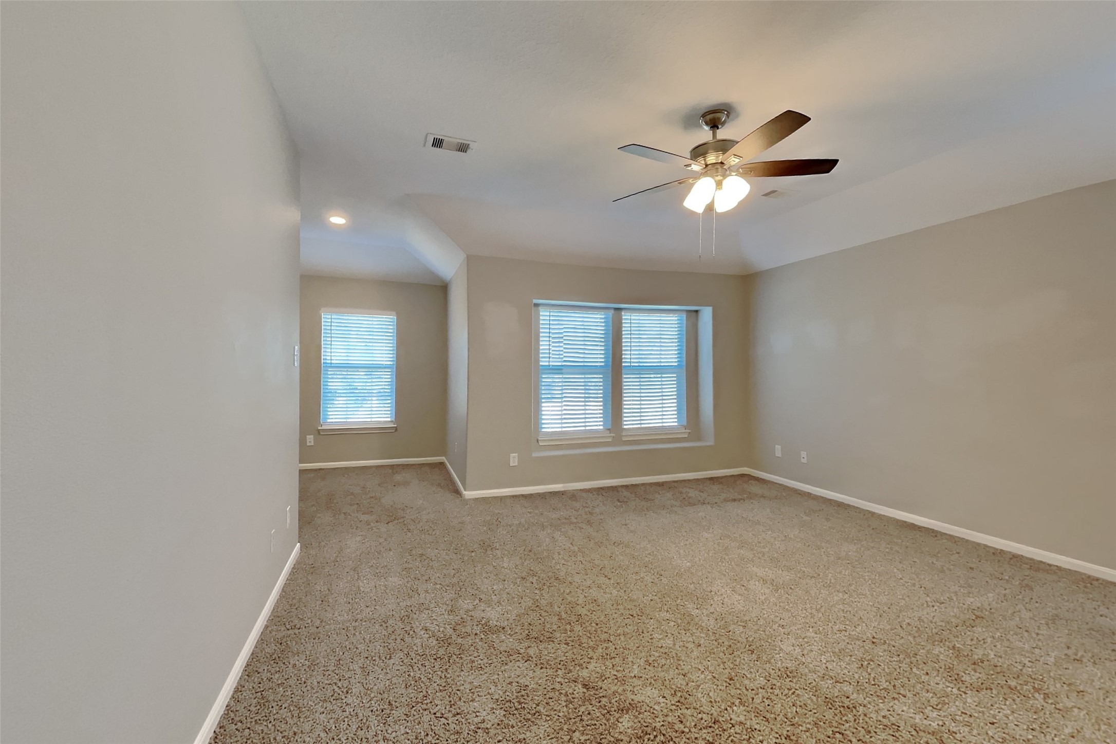 3512 White Oak Point Drive, Conroe, TX 77304