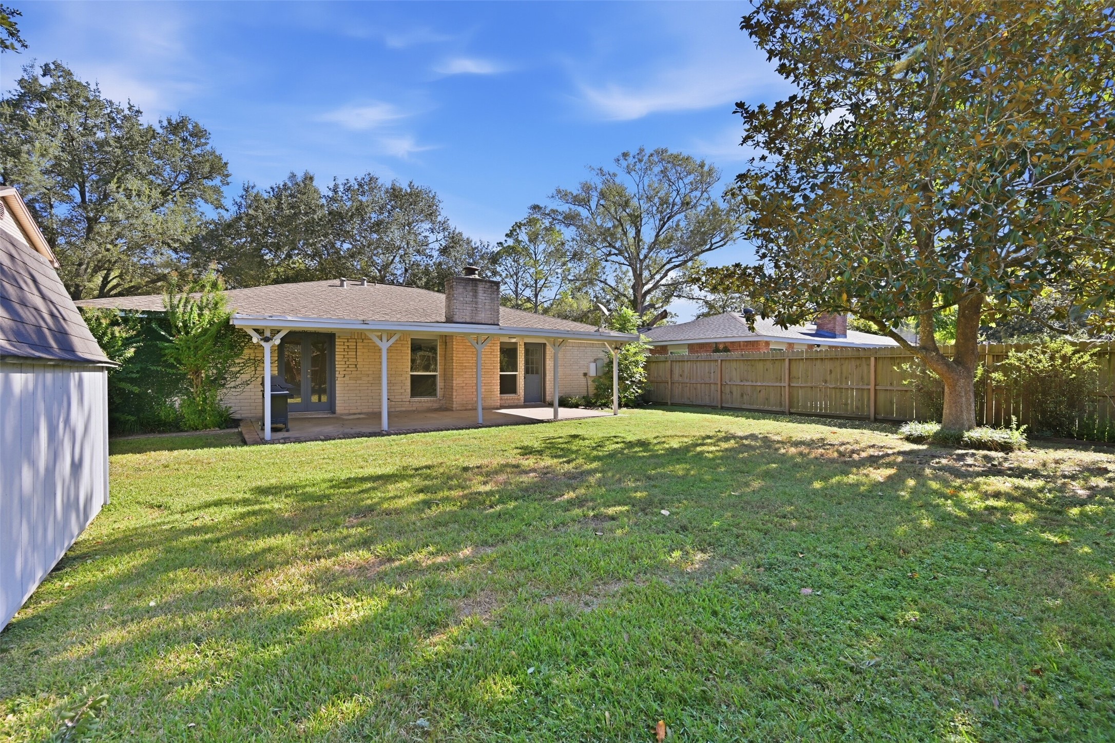6129 Creekside Lane, League City, TX 77573