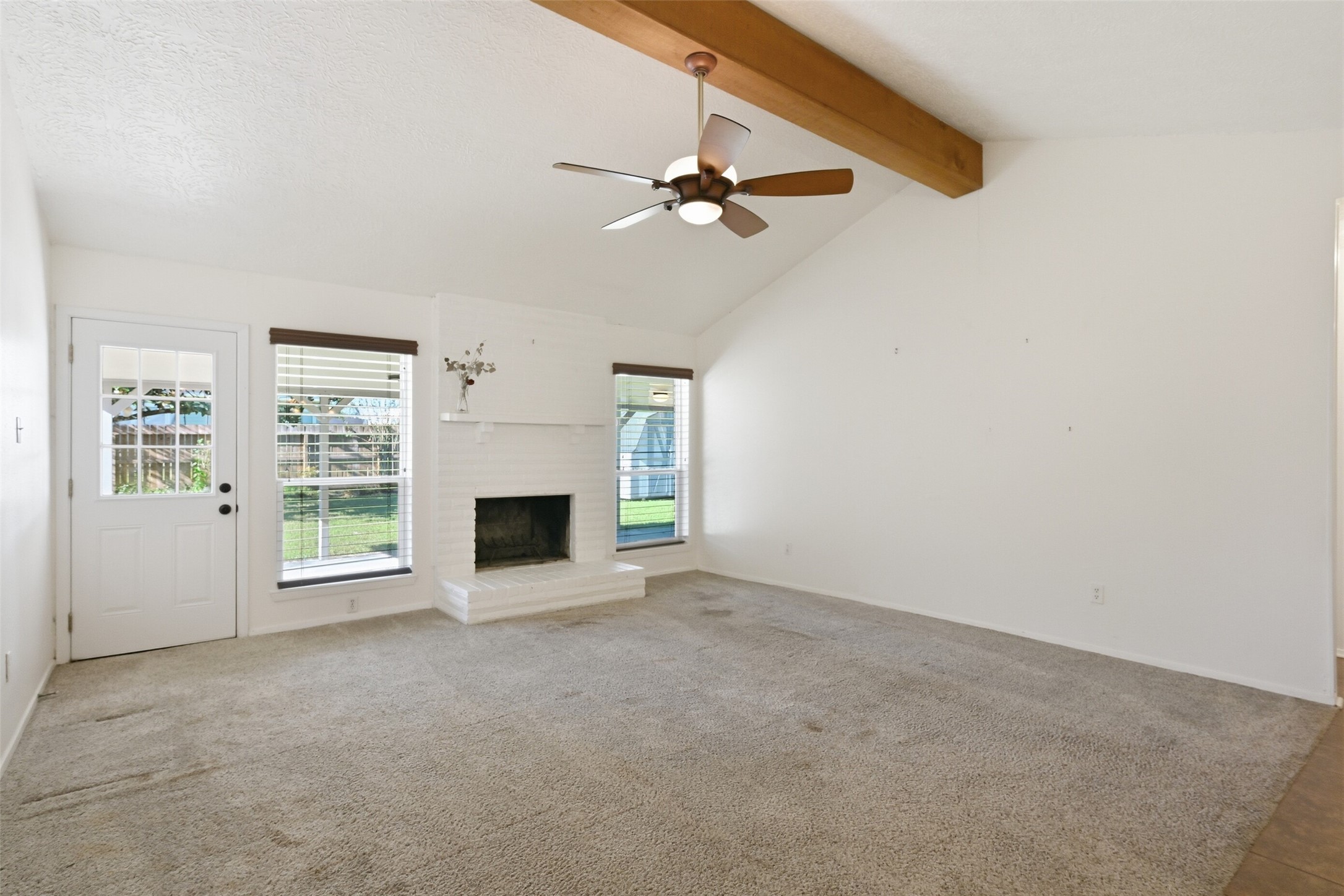 6129 Creekside Lane, League City, TX 77573
