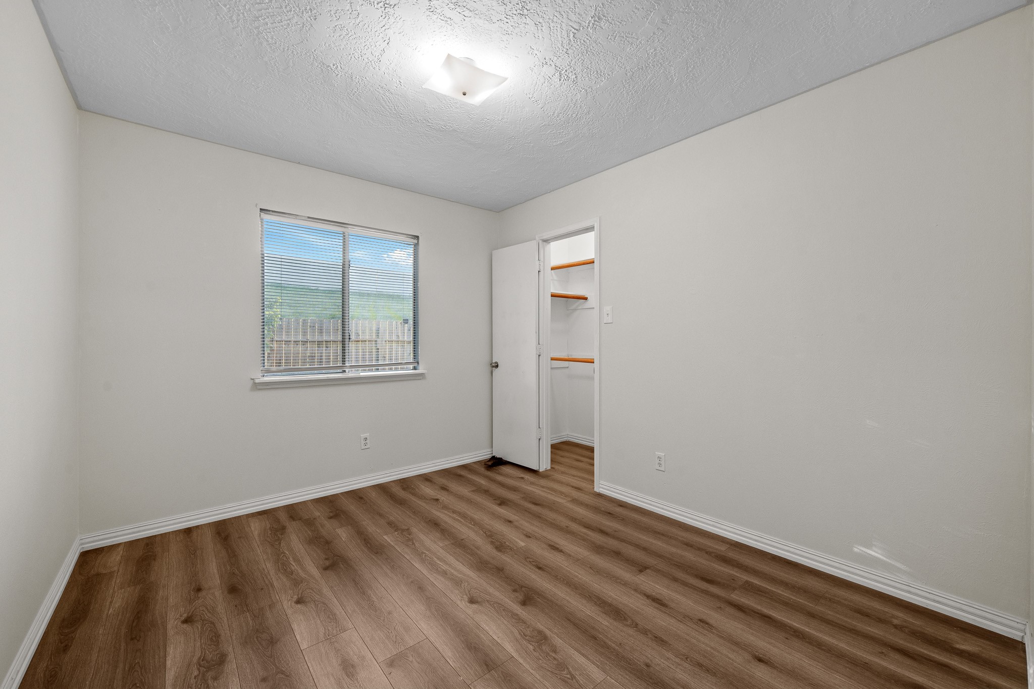 15506 Appleridge Drive, Houston, TX 77489