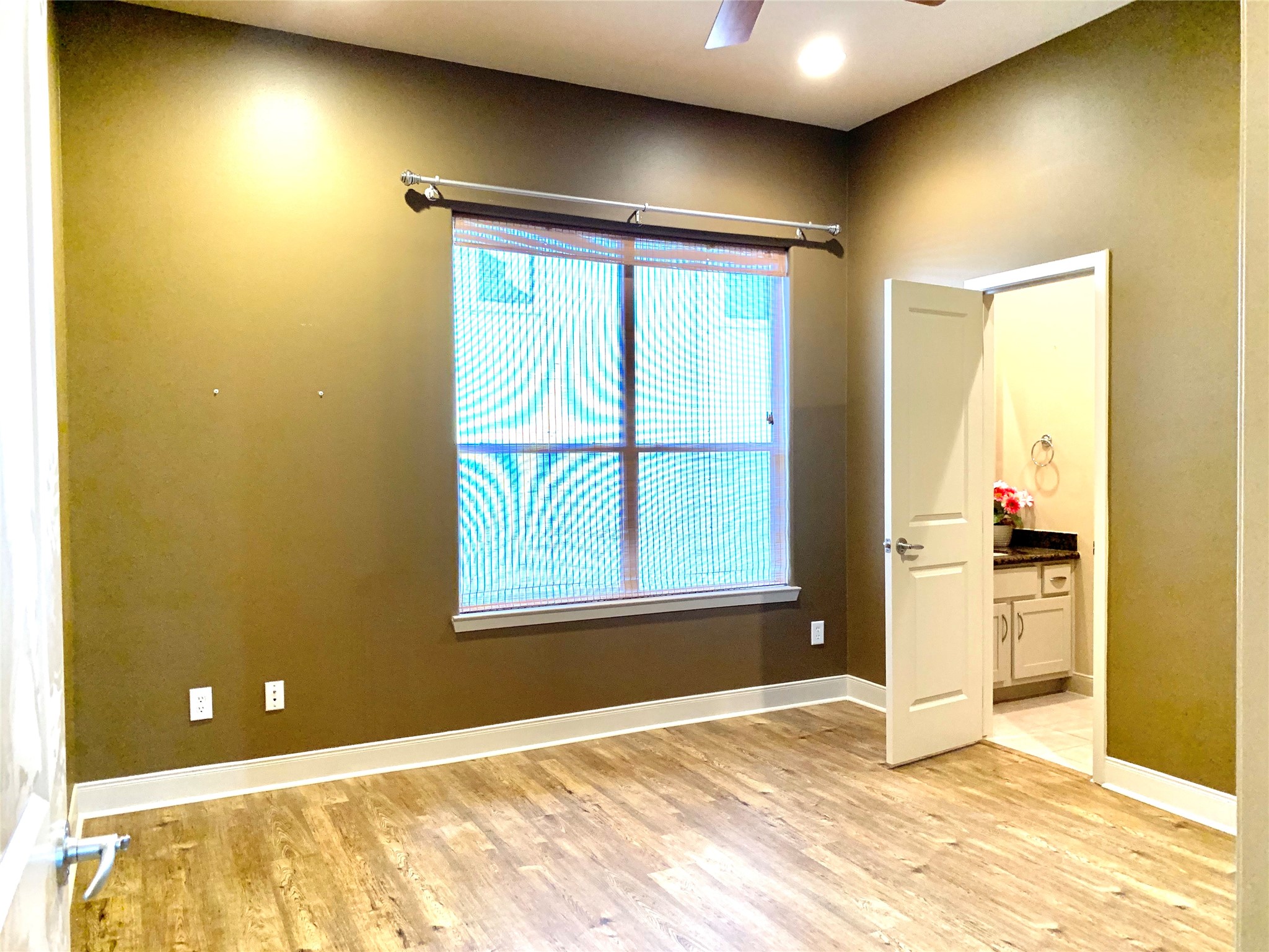5231 Lillian Street, Houston, TX 77007