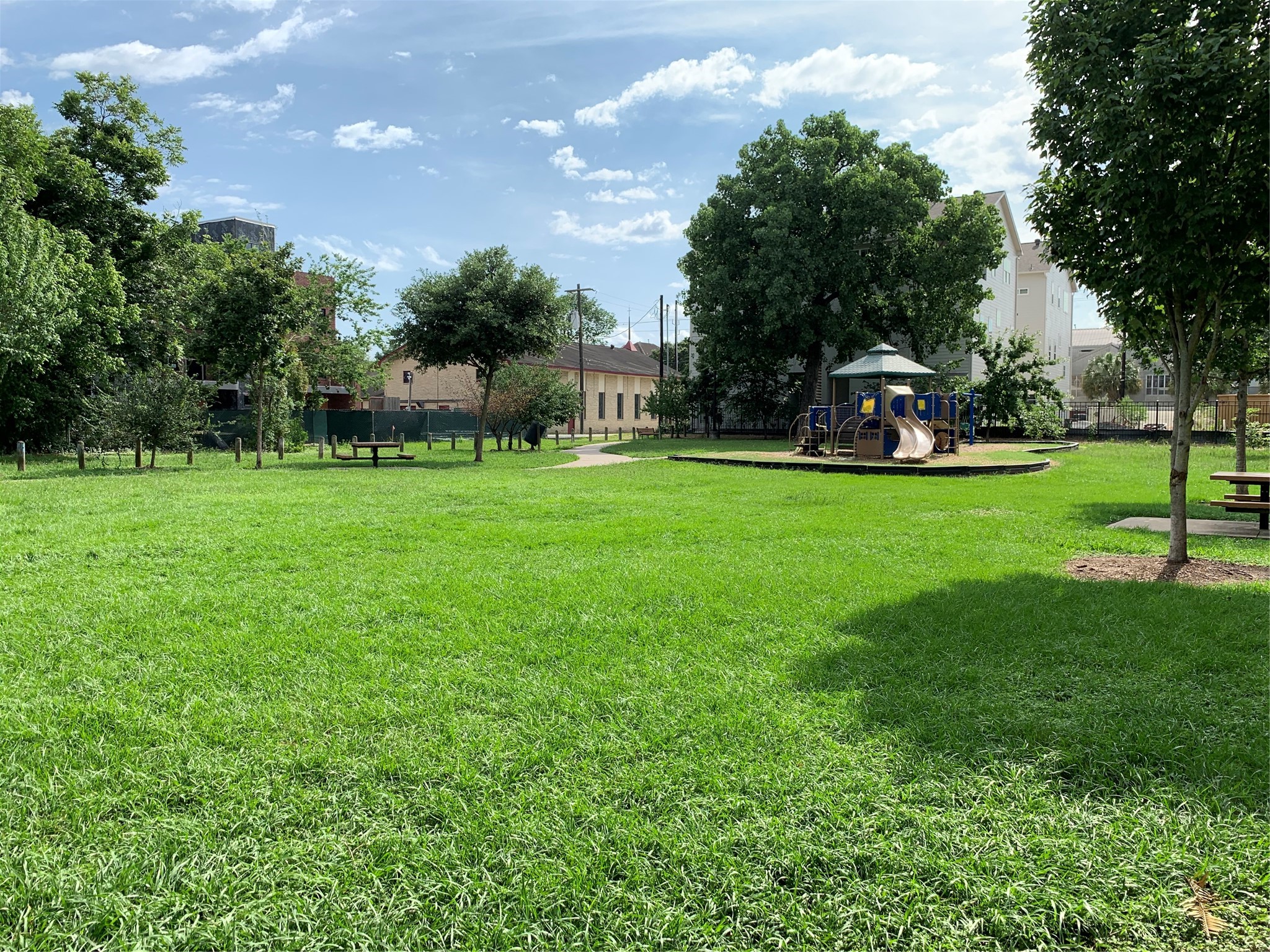 5231 Lillian Street, Houston, TX 77007