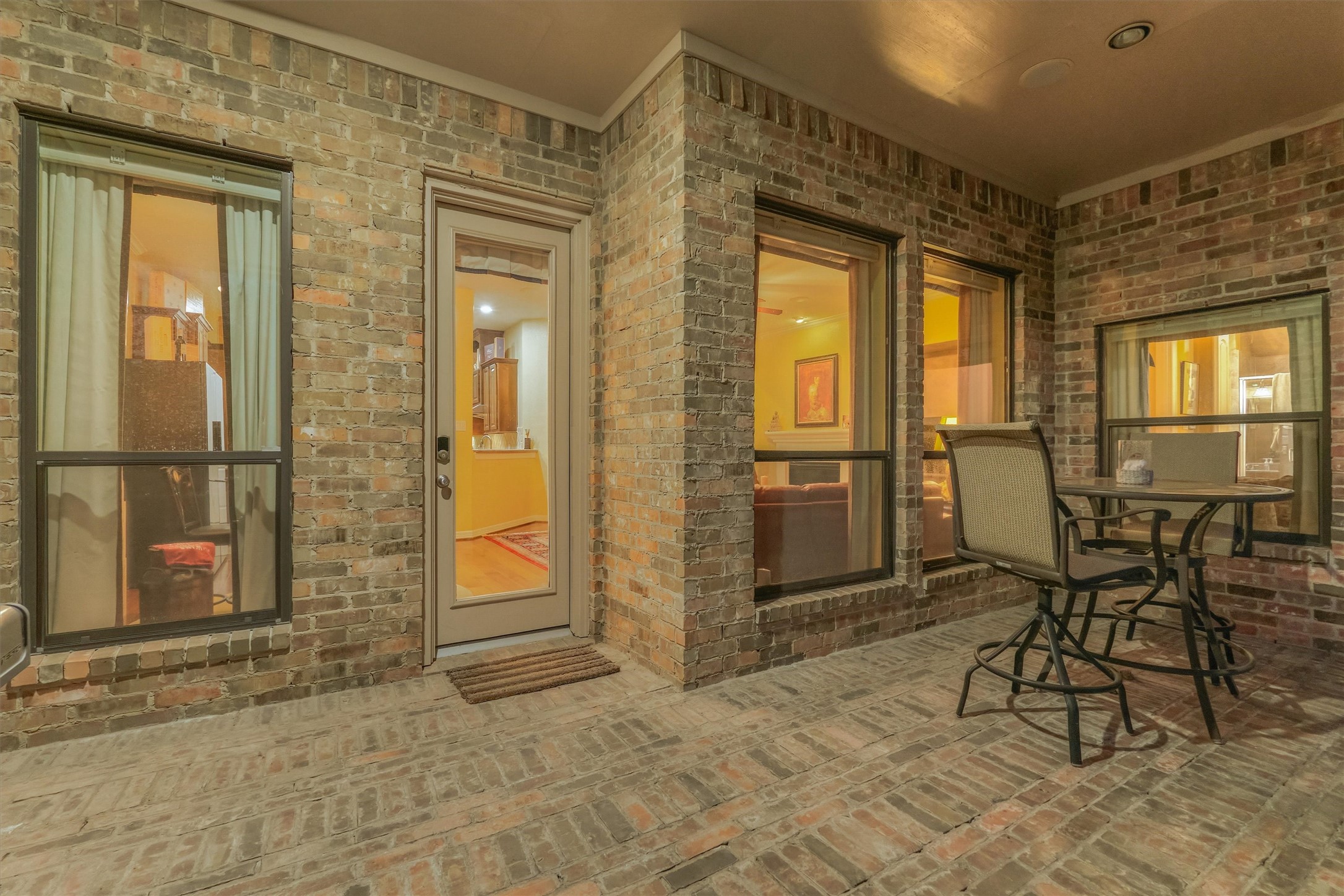 165 Silverwood Ranch Drive, Shenandoah, TX 77384