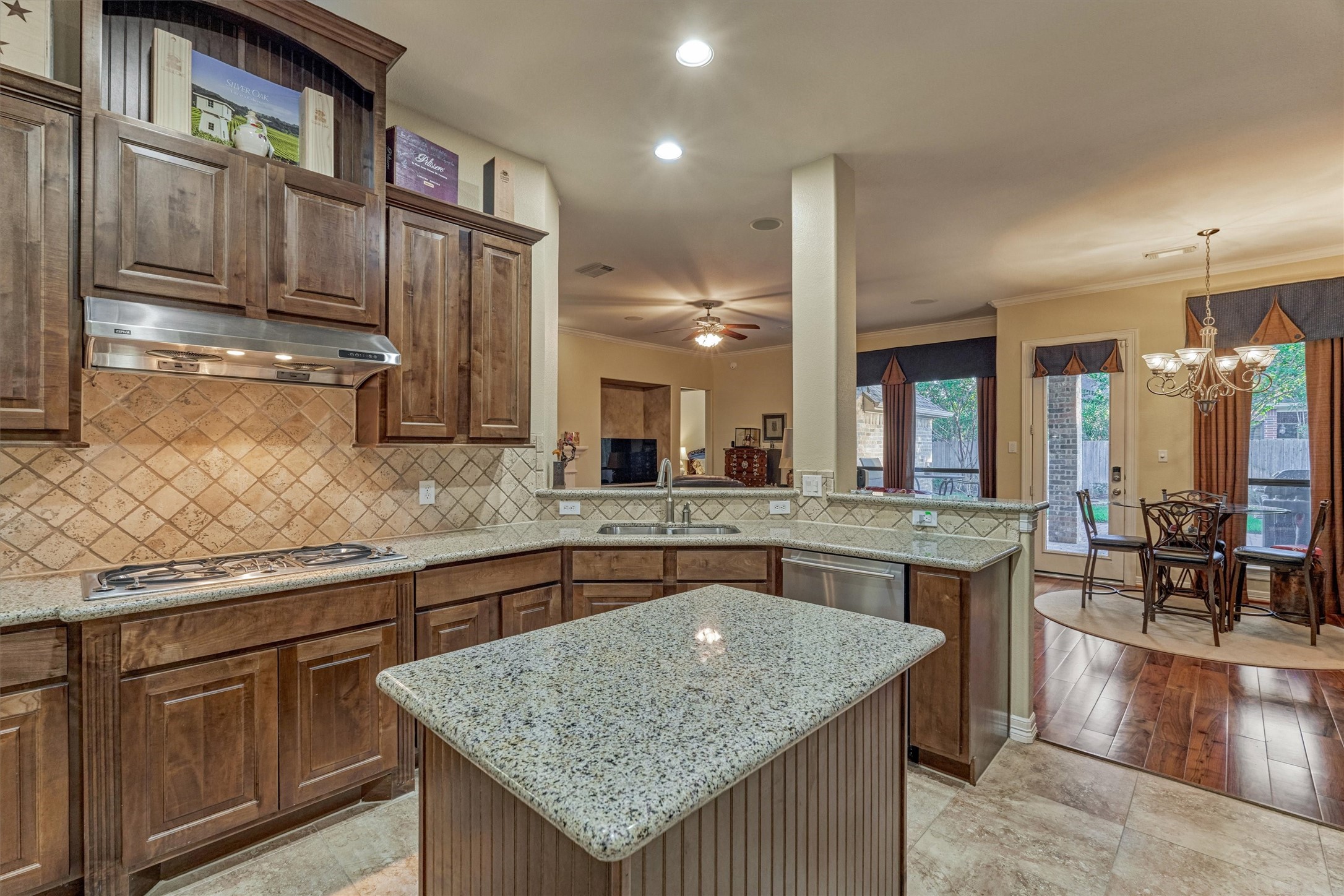 165 Silverwood Ranch Drive, Shenandoah, TX 77384