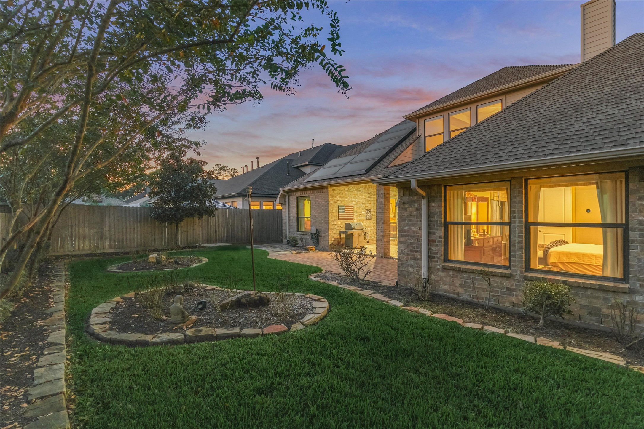 165 Silverwood Ranch Drive, Shenandoah, TX 77384