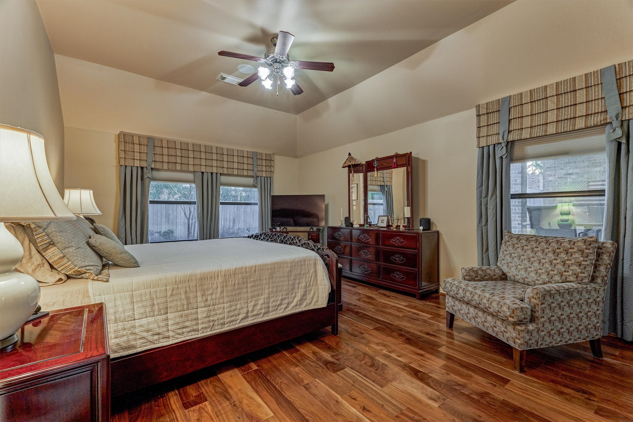 165 Silverwood Ranch Drive, Shenandoah, TX 77384