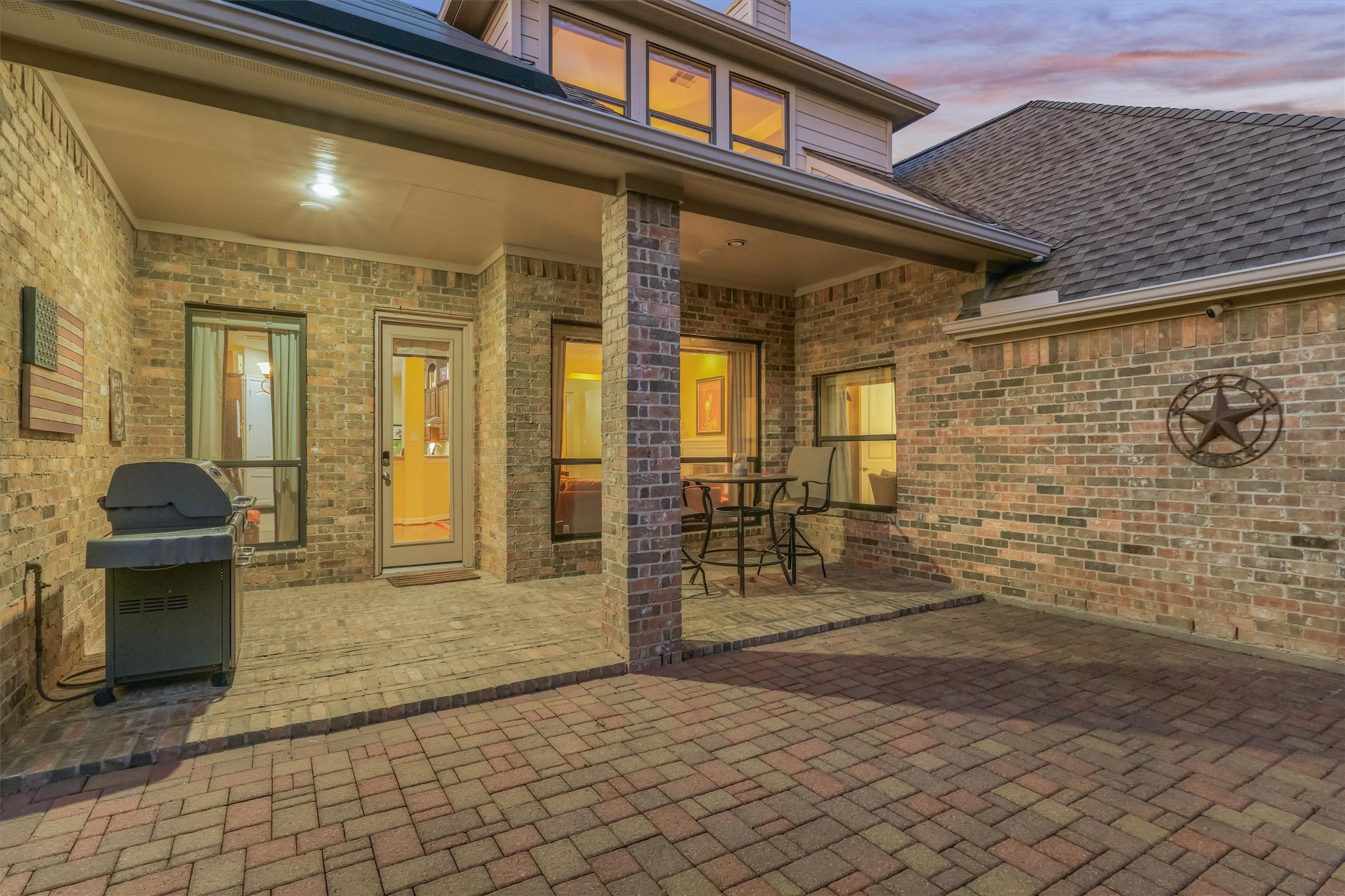 165 Silverwood Ranch Drive, Shenandoah, TX 77384