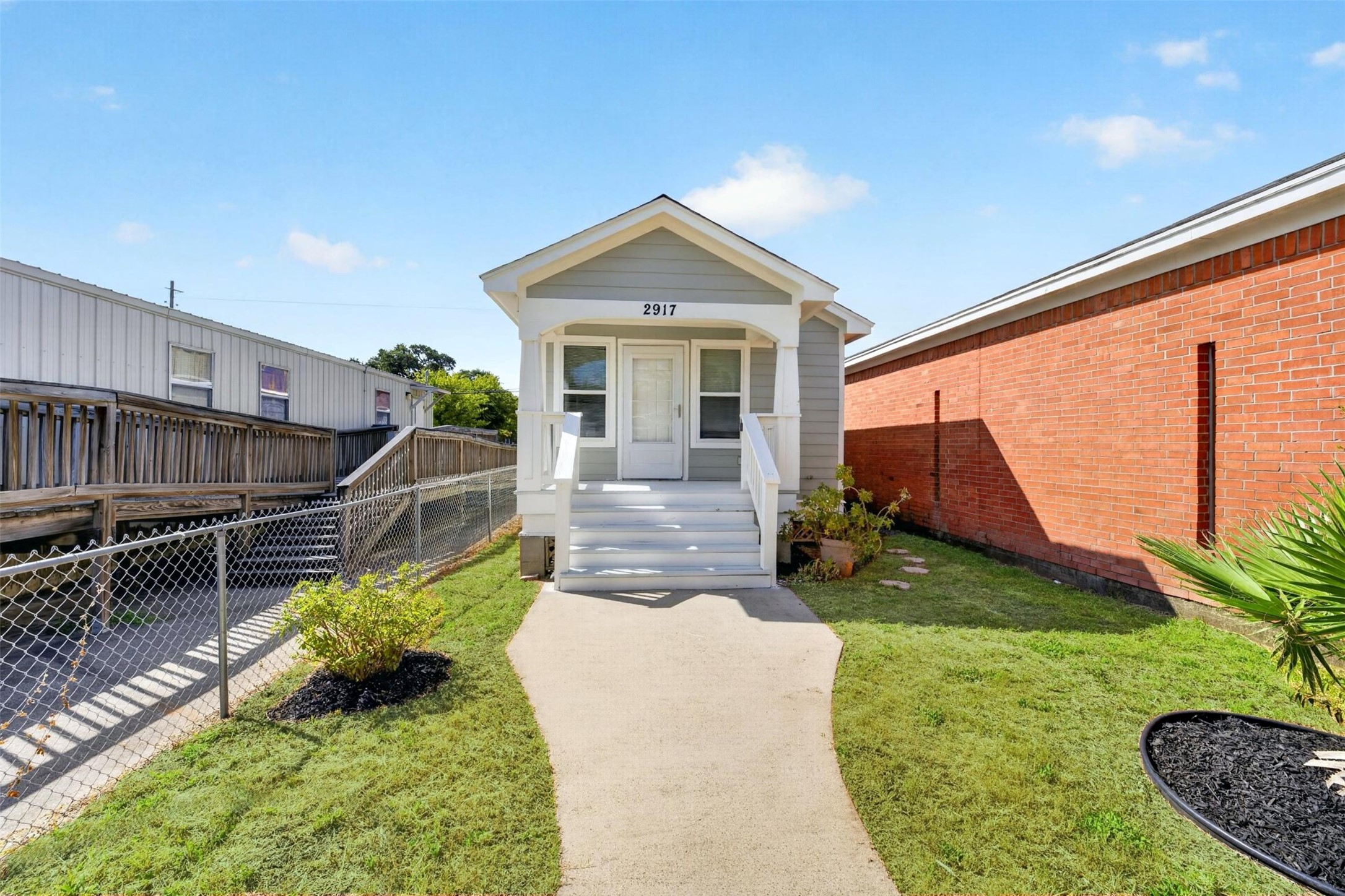 2917 Avenue M, Galveston, TX 77550 2917 Avenue M, Galveston, TX 77550