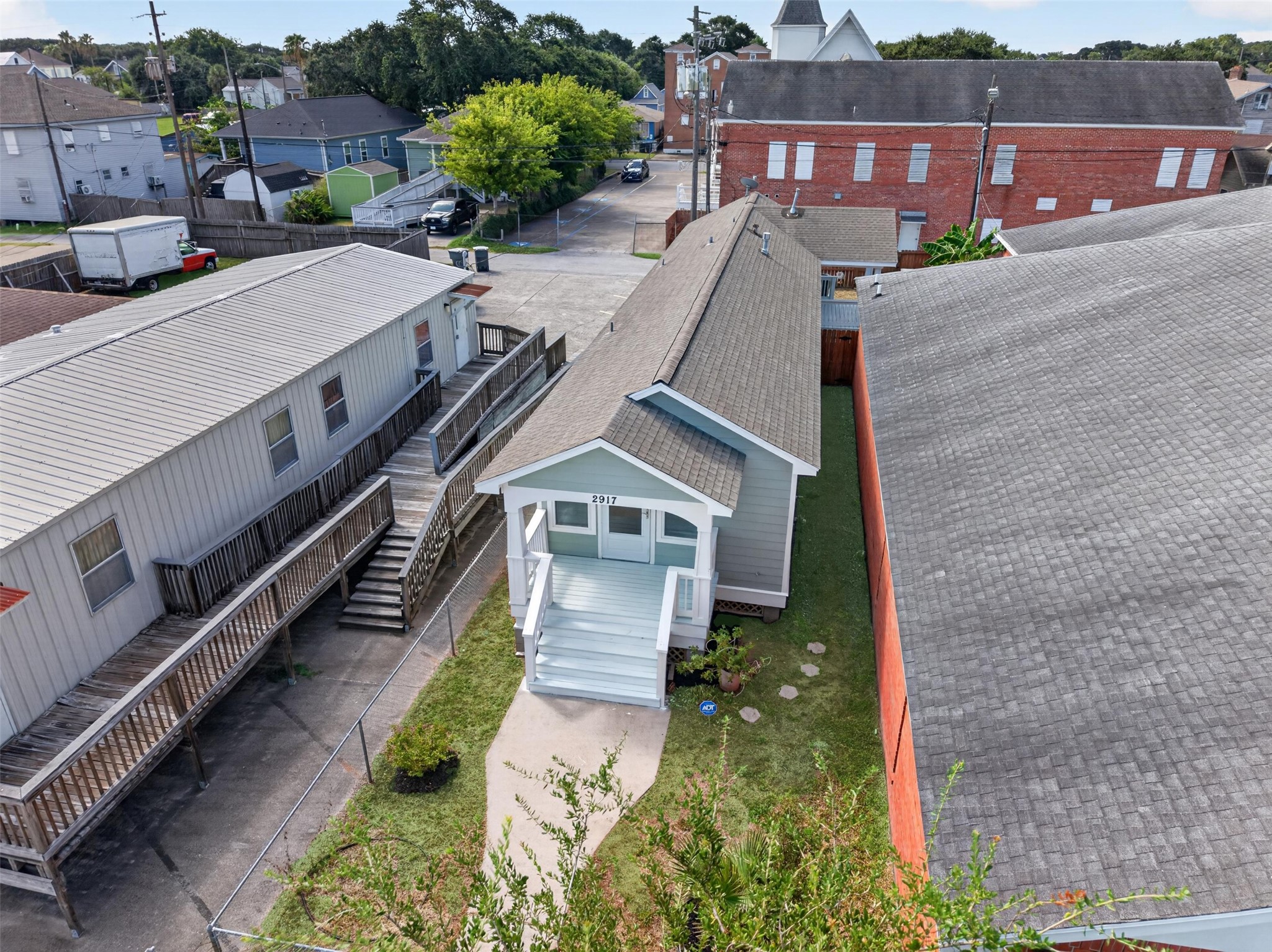 2917 Avenue M, Galveston, TX 77550