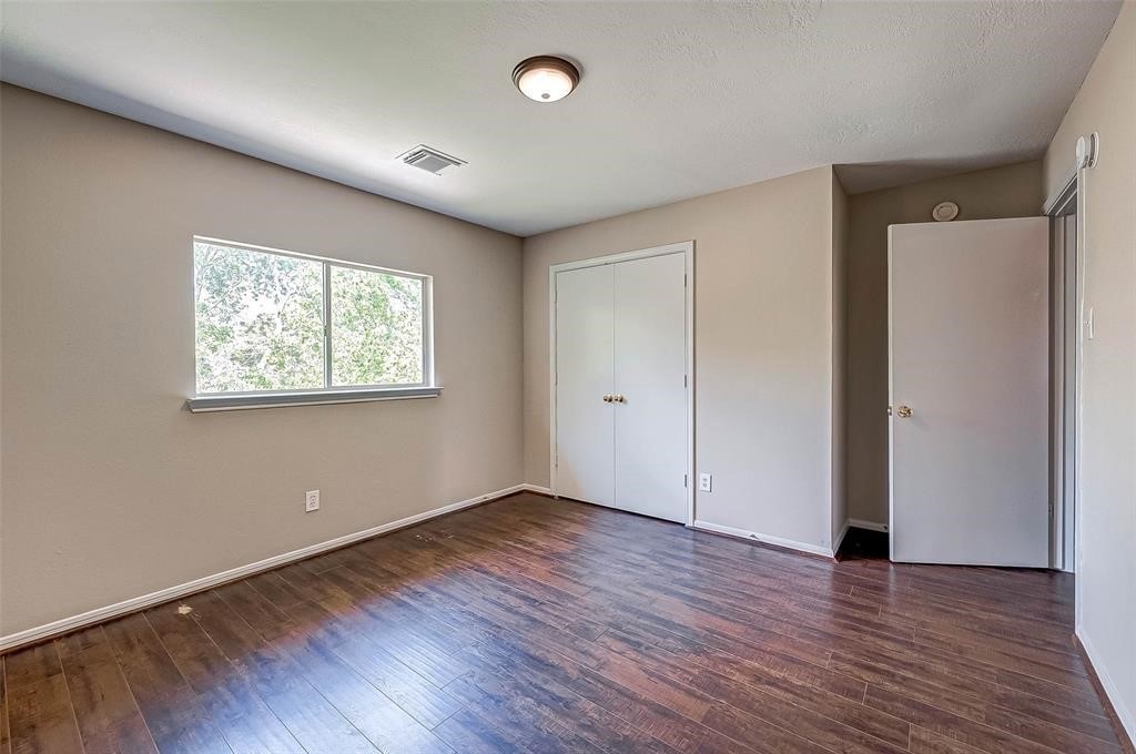 16510 Amy Ridge Road, Houston, TX 77053